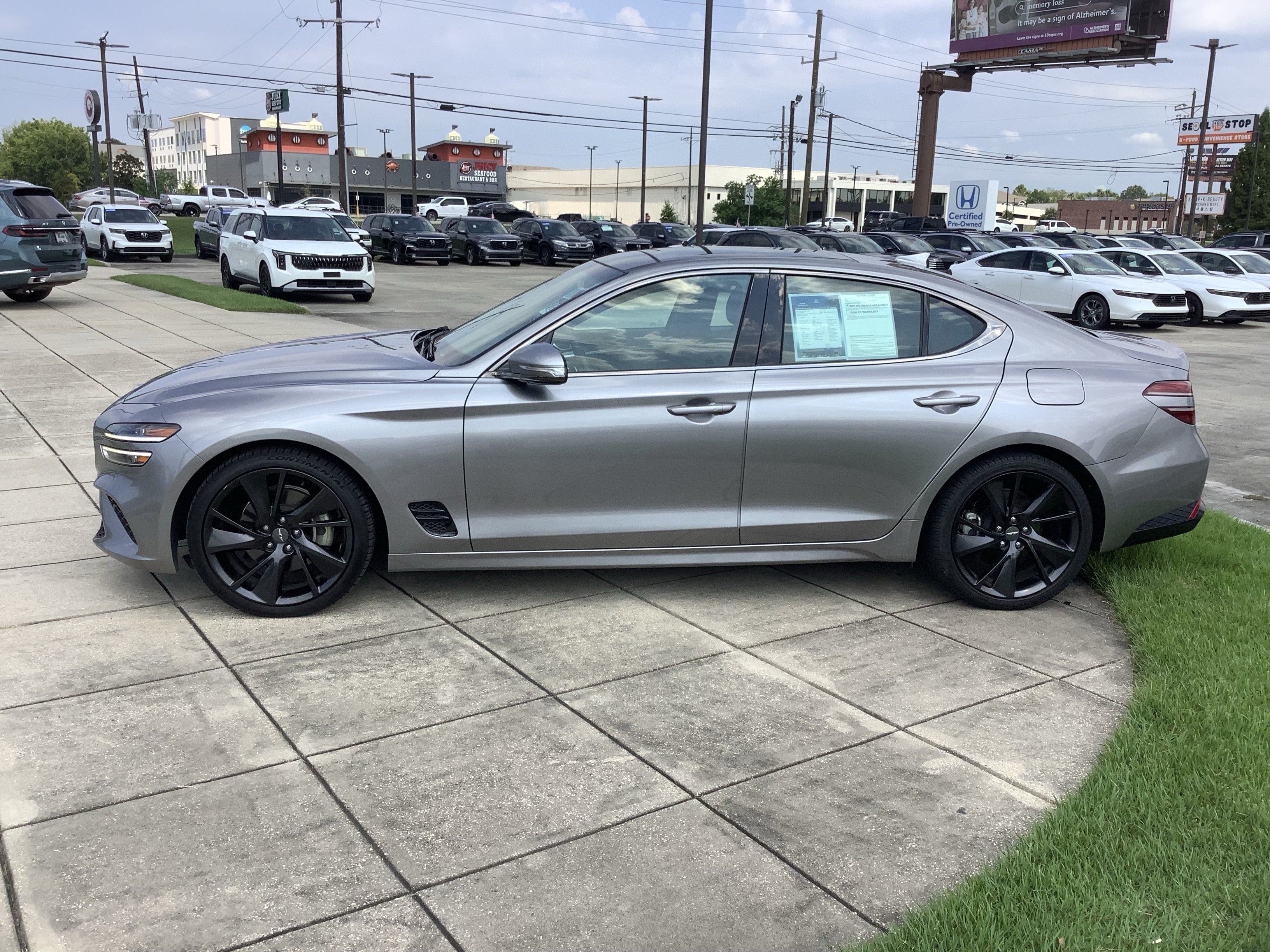 2023 Genesis G70 2.0T