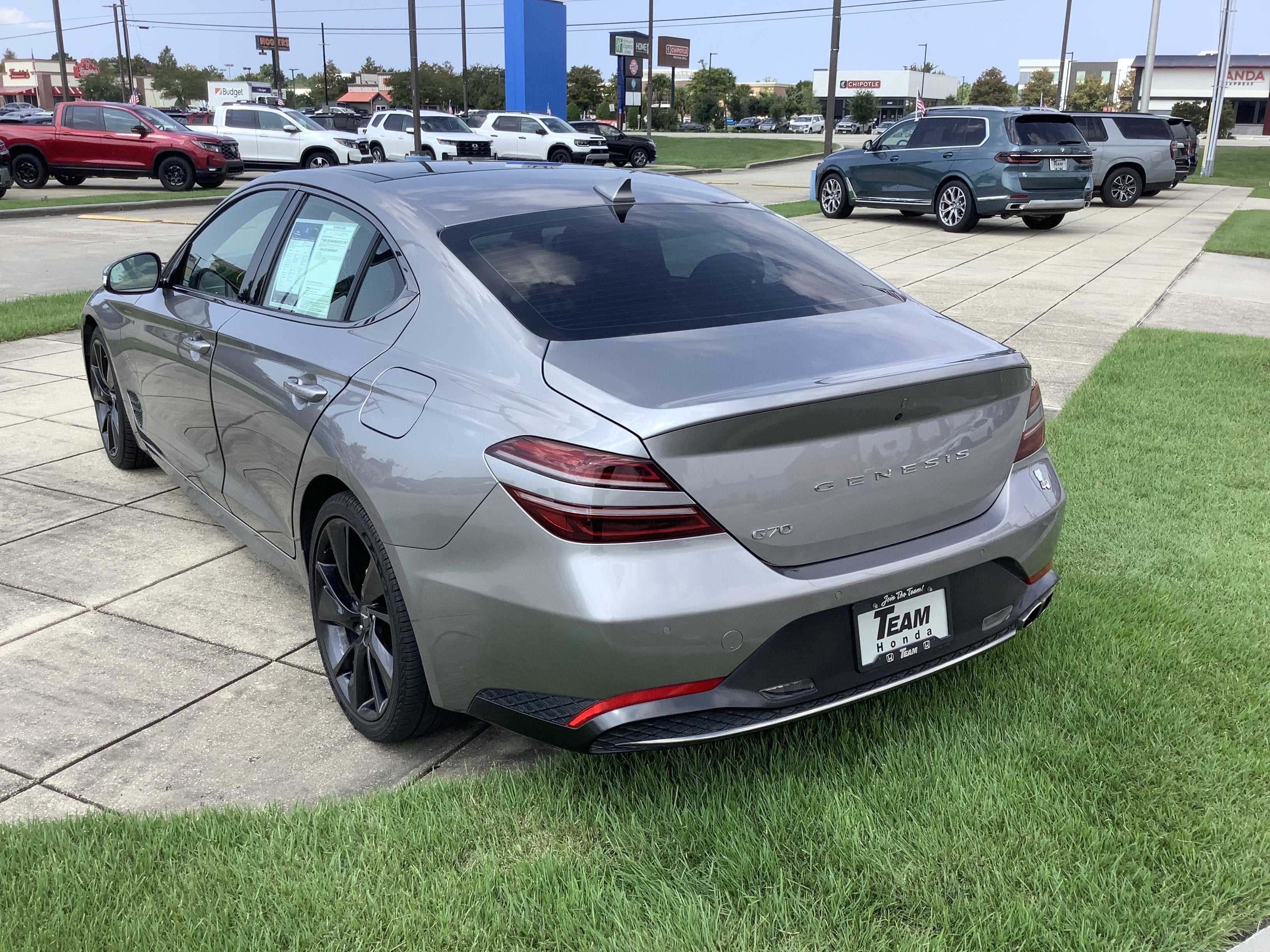 2023 Genesis G70 2.0T