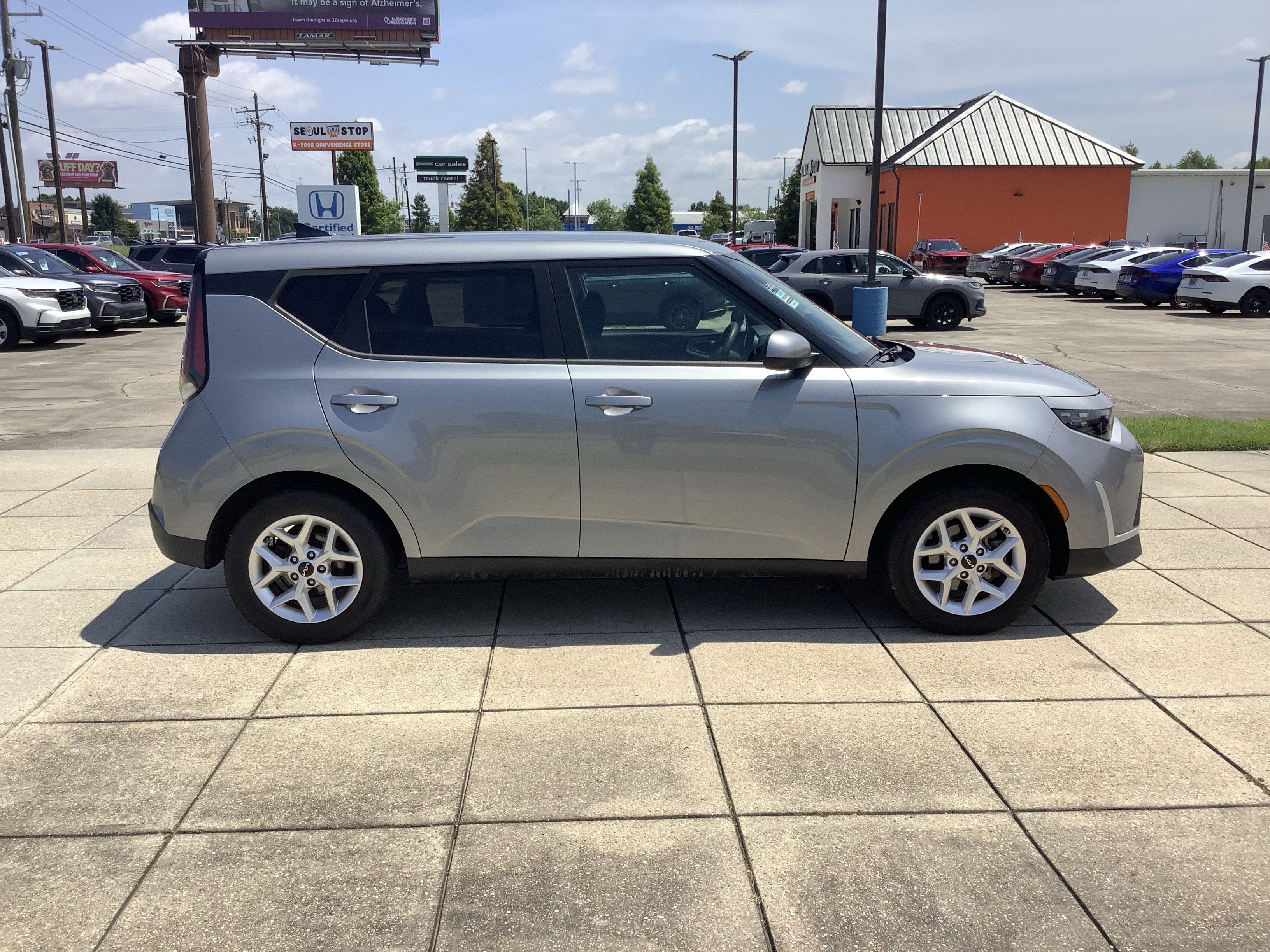 2023 Kia Soul LX