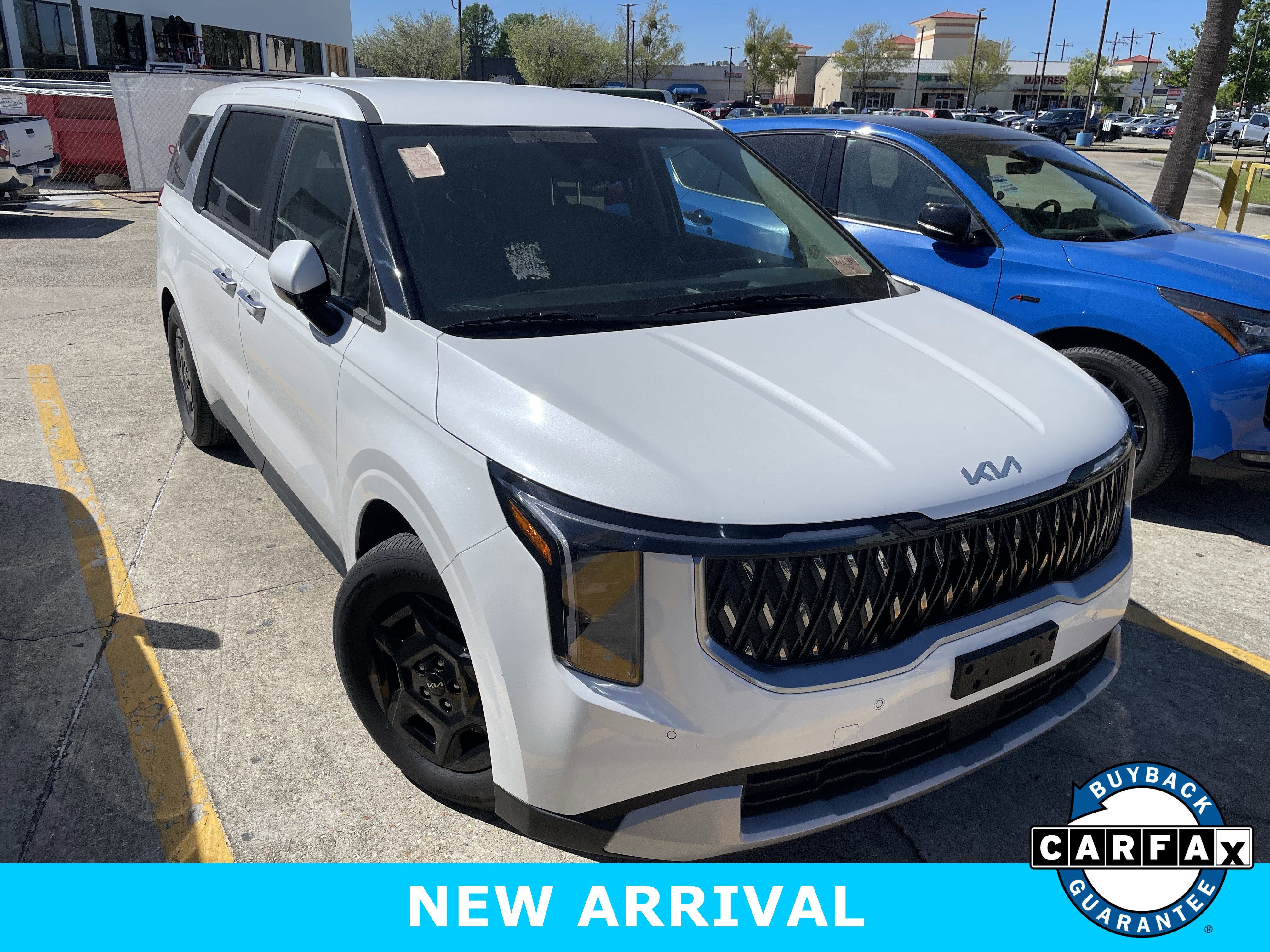 2025 Kia Carnival LXS