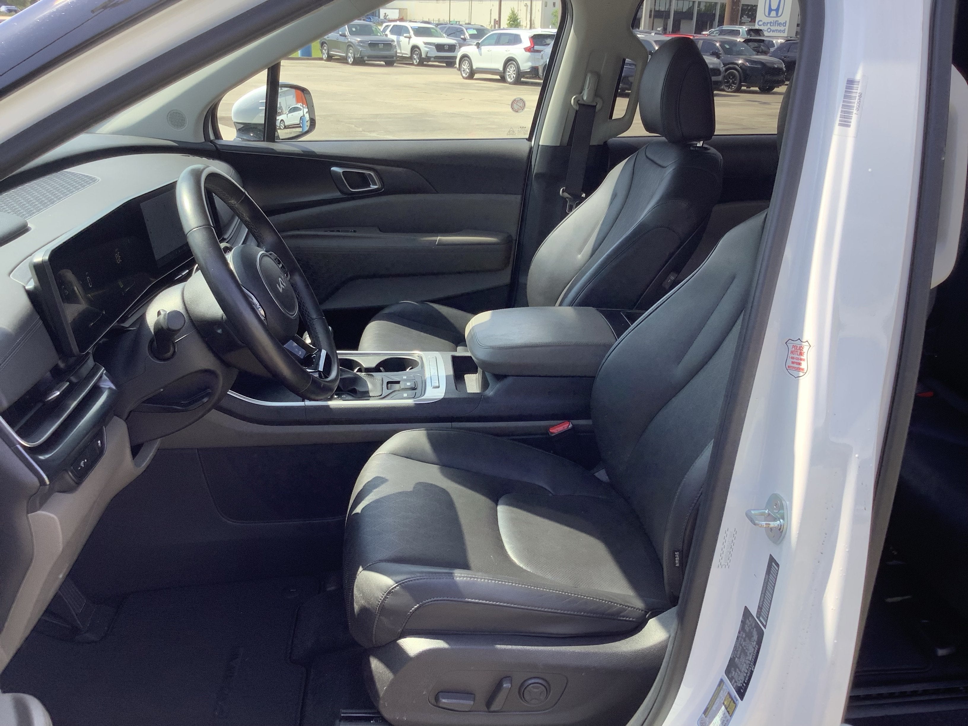 2025 Kia Carnival LXS