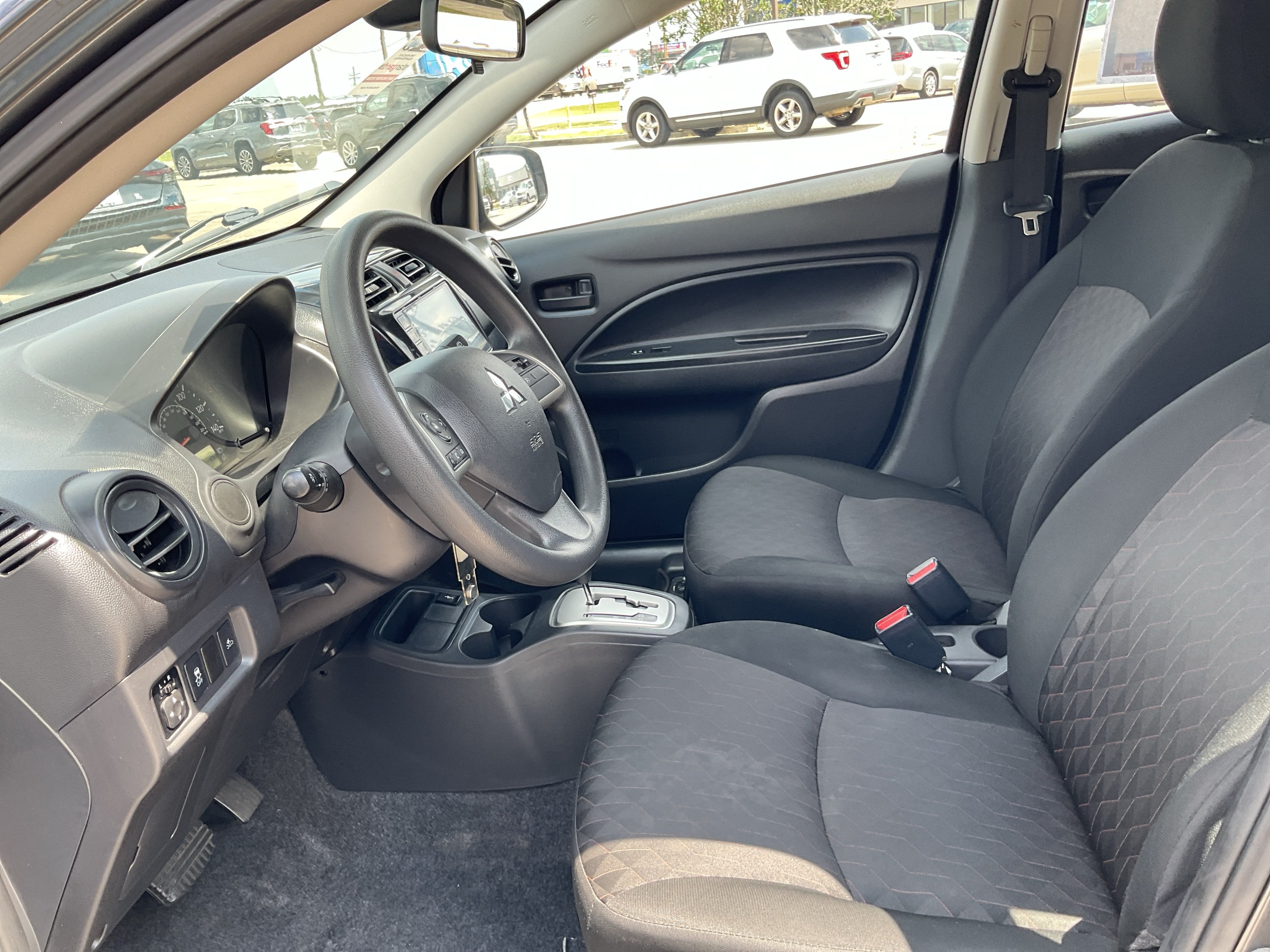 2024 Mitsubishi Mirage ES