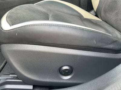 2019 INFINITI QX30 SPORT