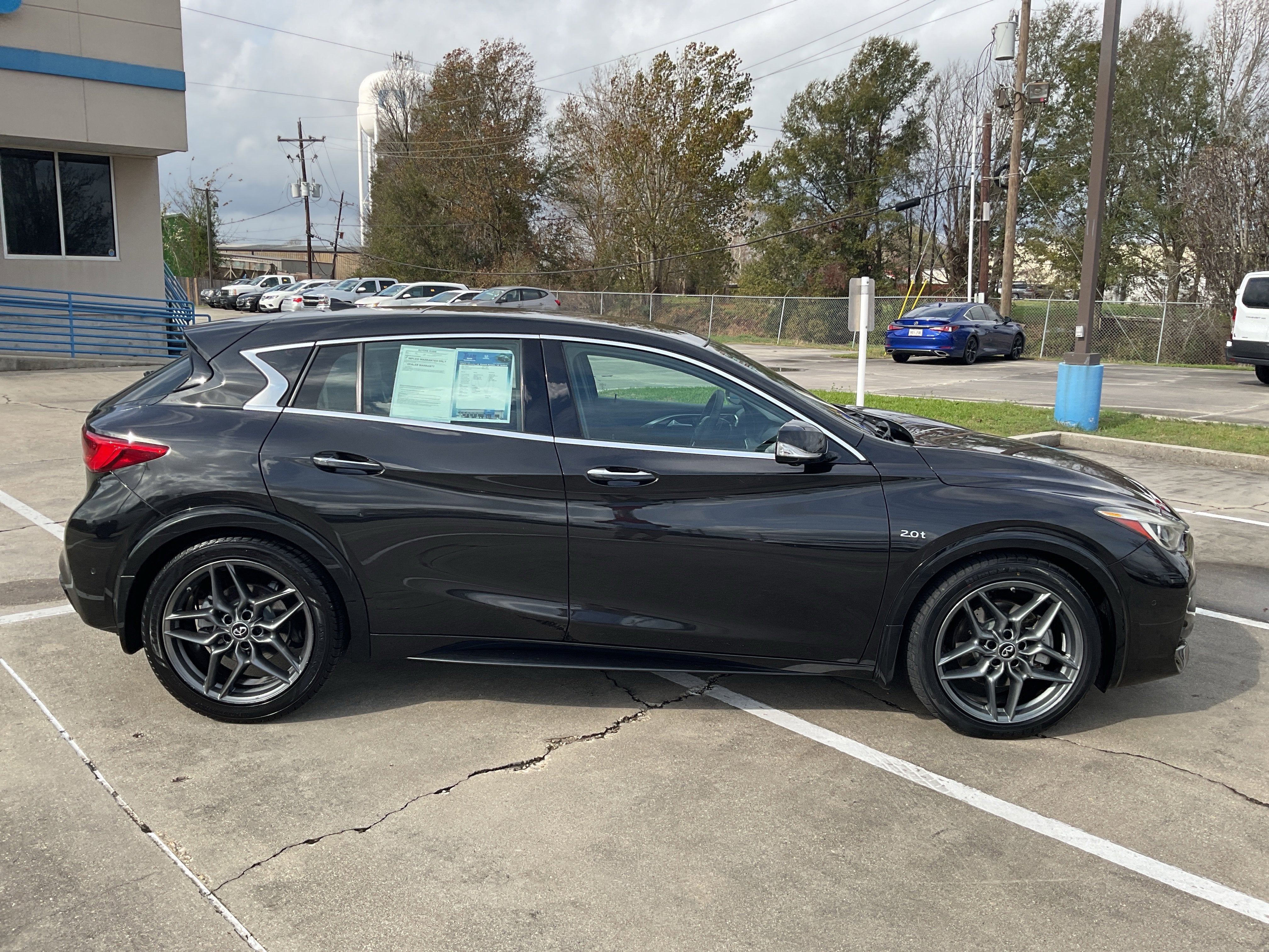 2019 INFINITI QX30 SPORT