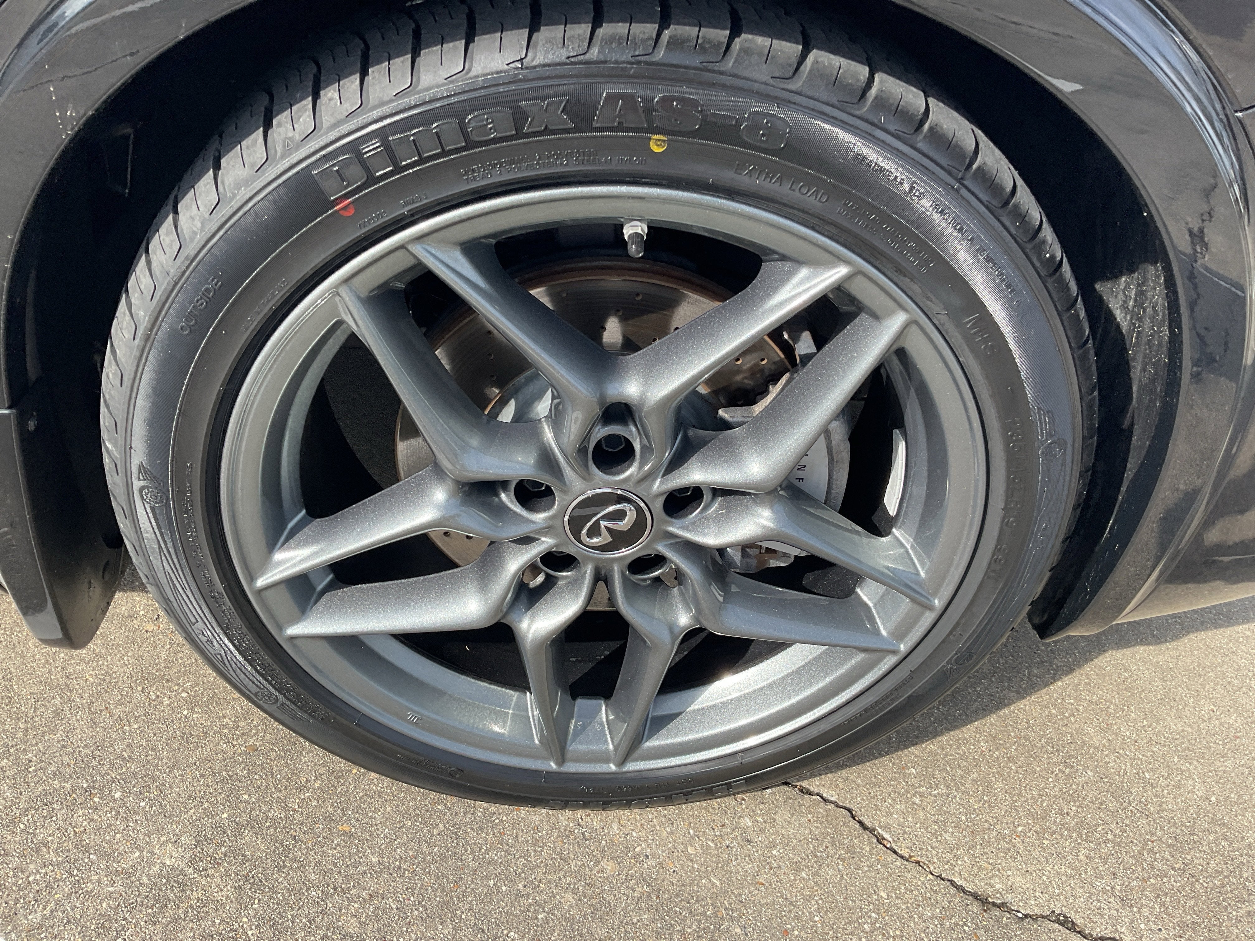 2019 INFINITI QX30 SPORT