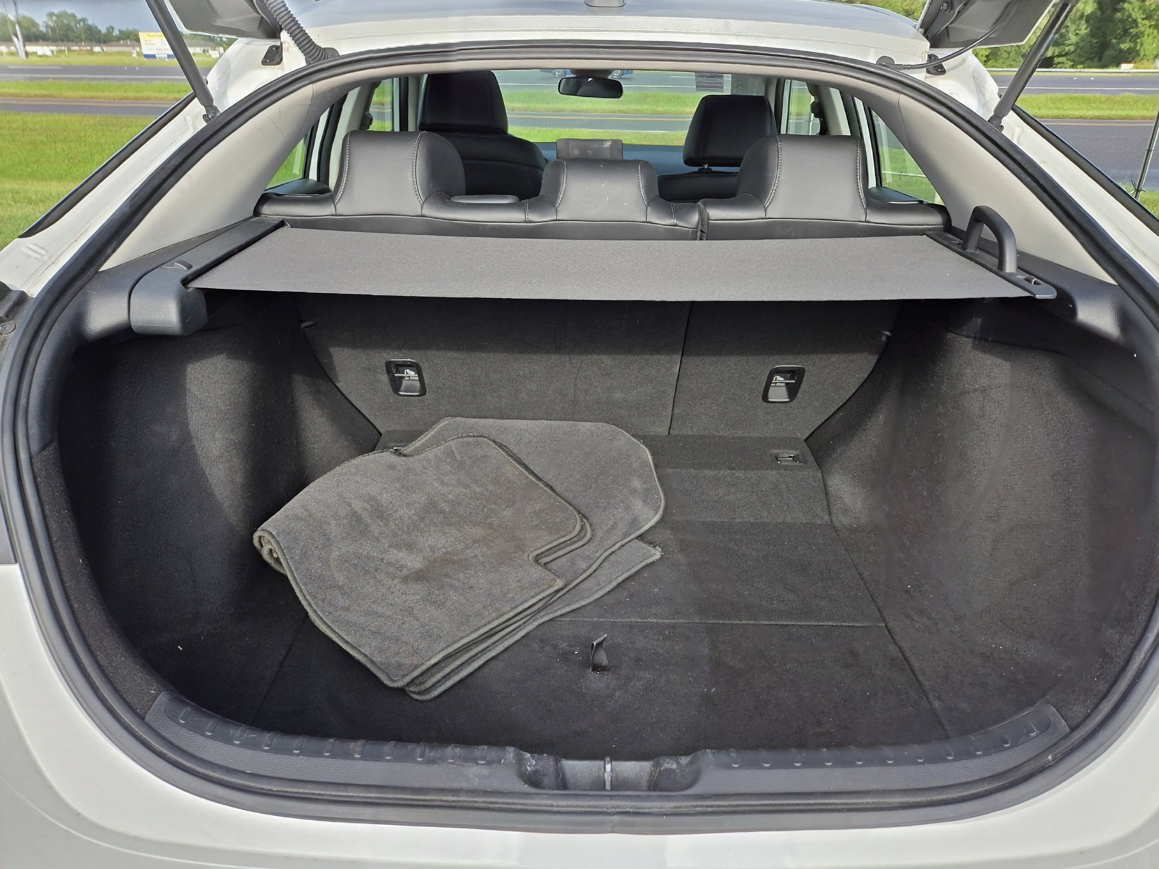 2024 Honda Civic Hatchback EX-L