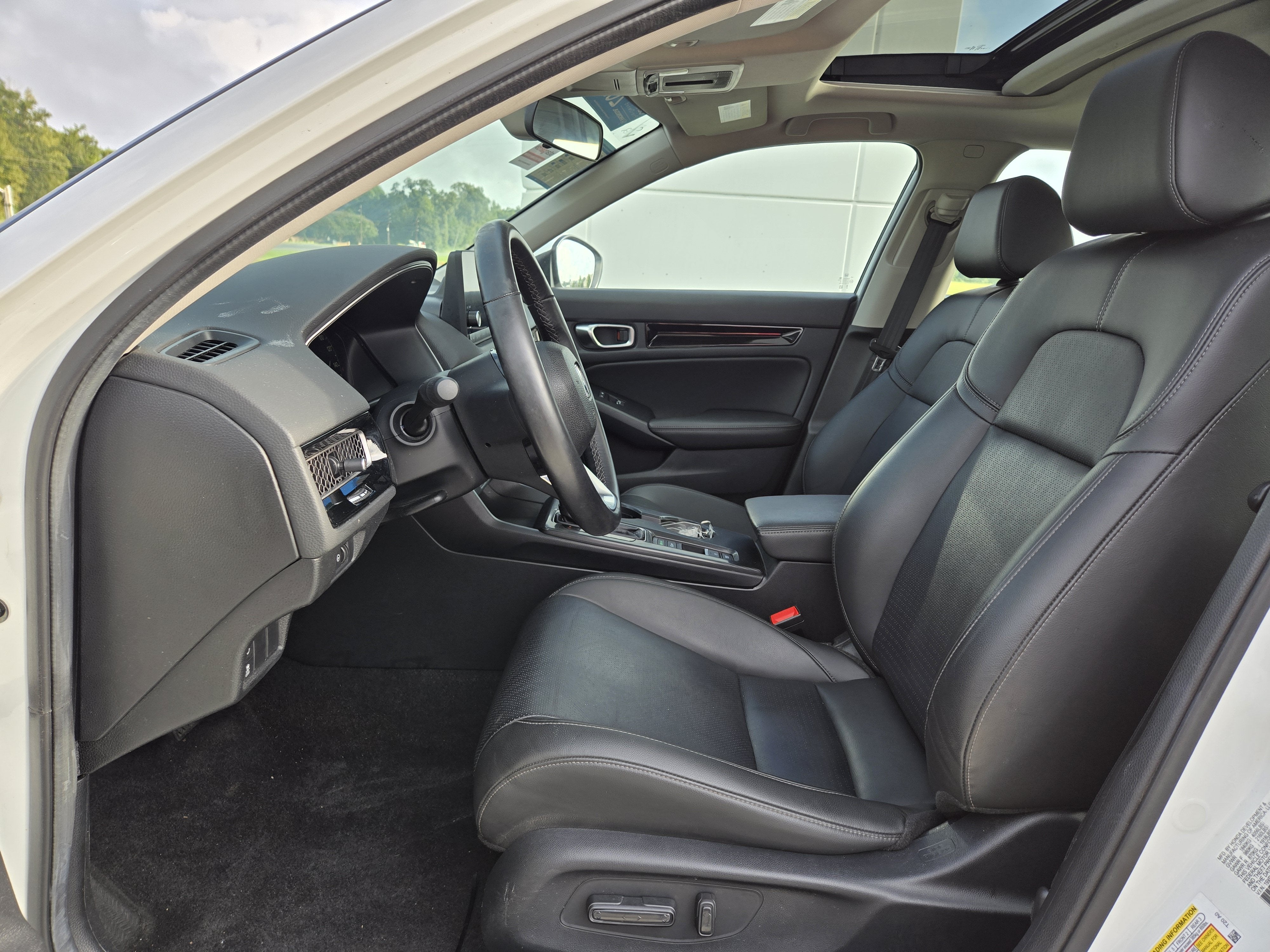 2024 Honda Civic Hatchback EX-L