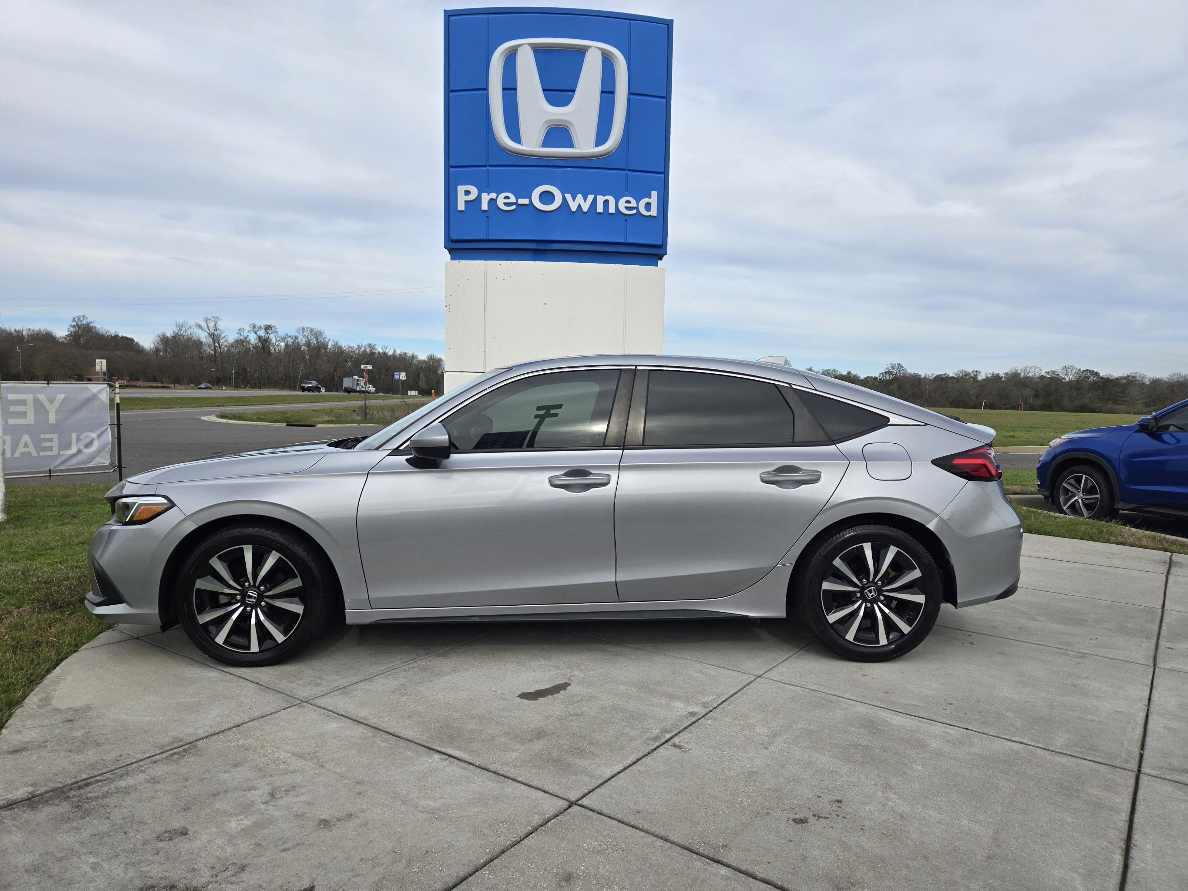 2022 Honda Civic Hatchback EX-L