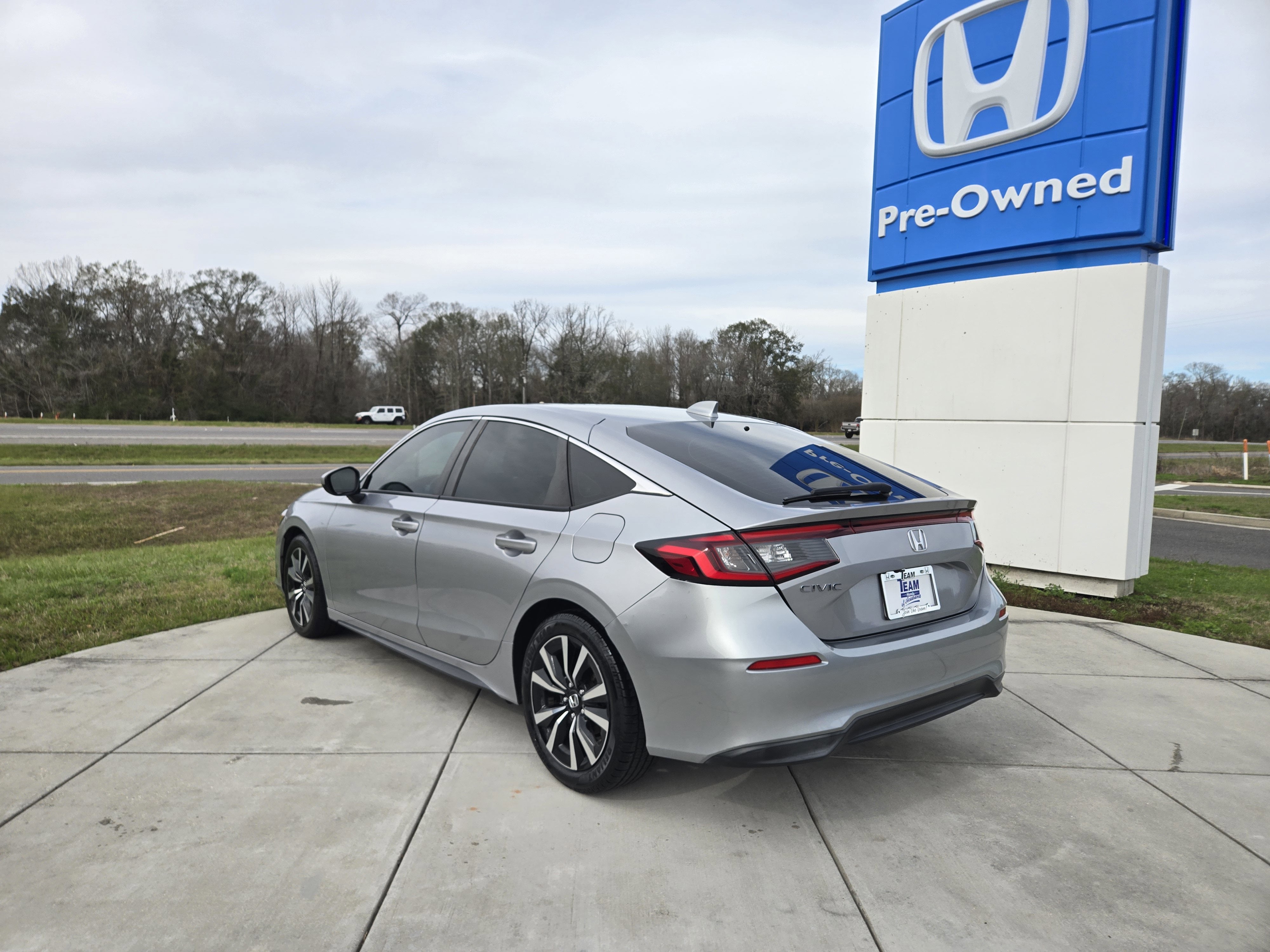 2022 Honda Civic Hatchback EX-L