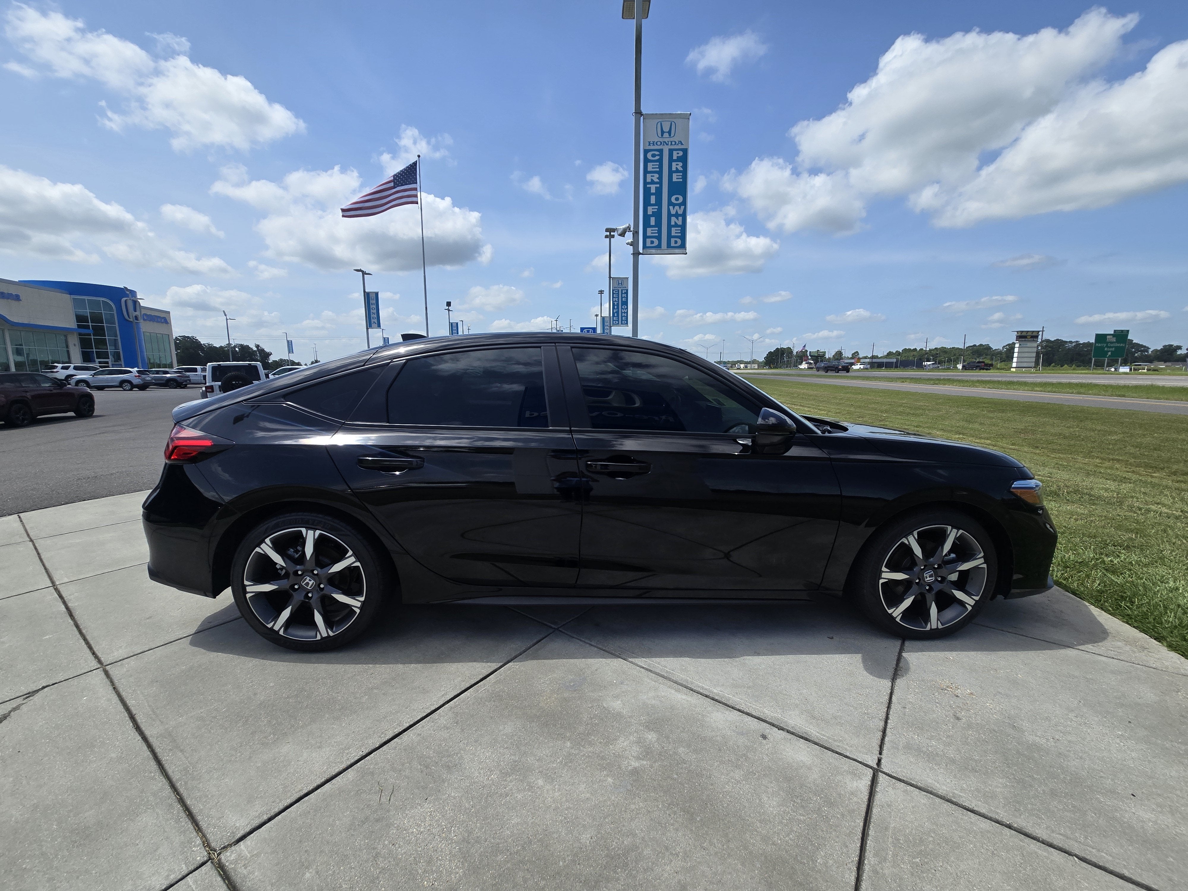 2026 Honda Civic Hatchback Hybrid Sport Touring