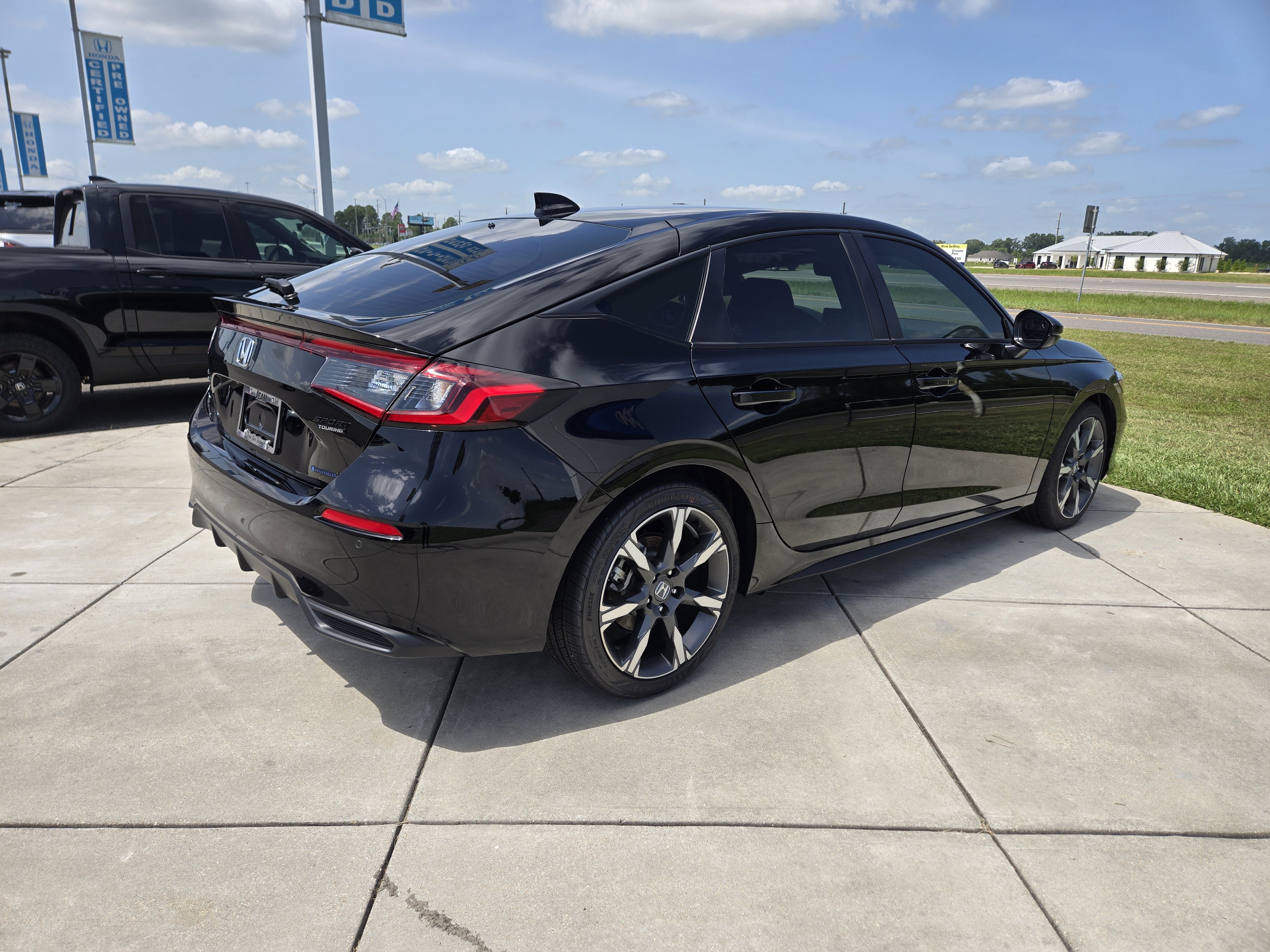 2026 Honda Civic Hatchback Hybrid Sport Touring