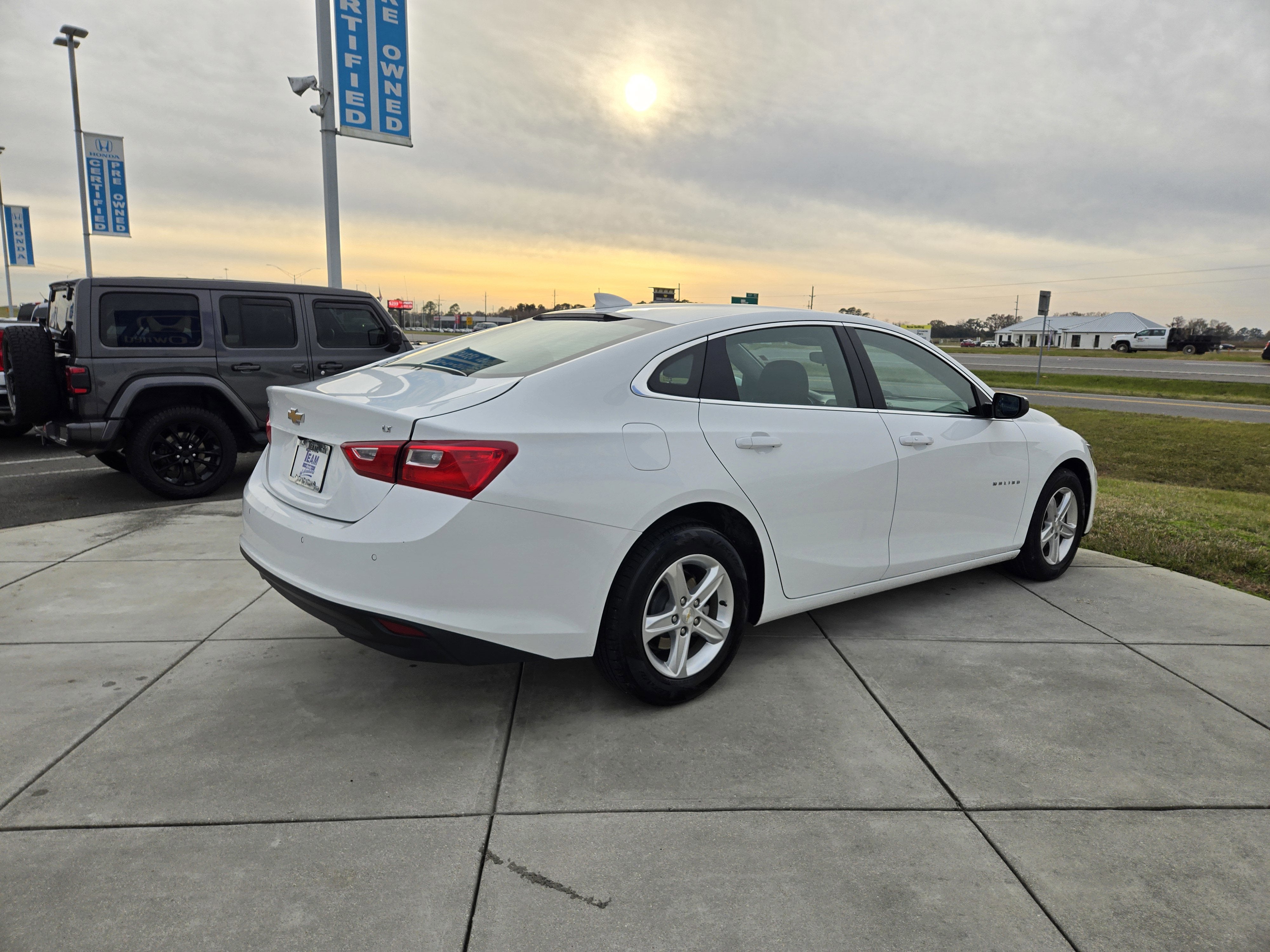 2024 Chevrolet Malibu LT