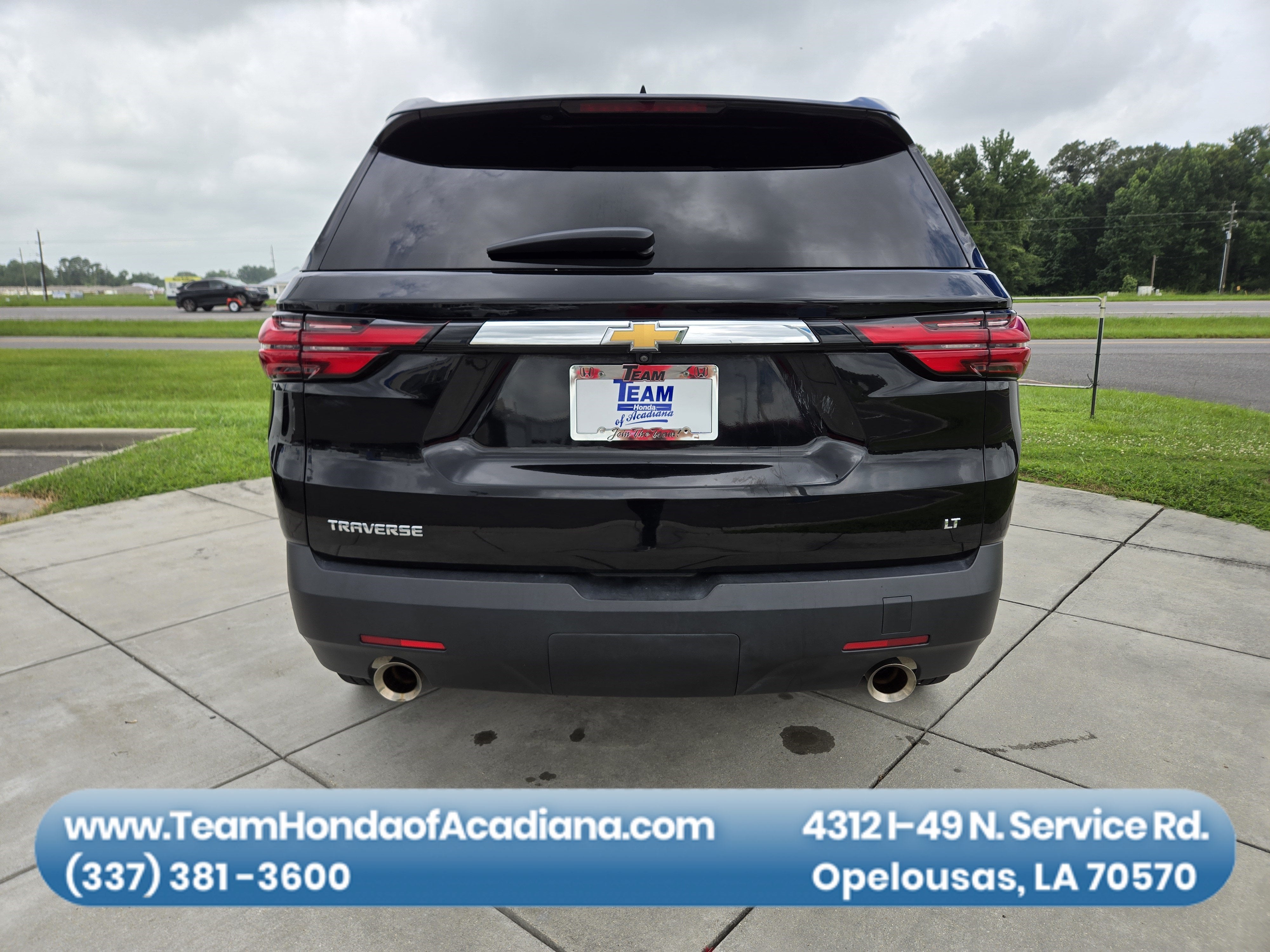 2023 Chevrolet Traverse LT Leather