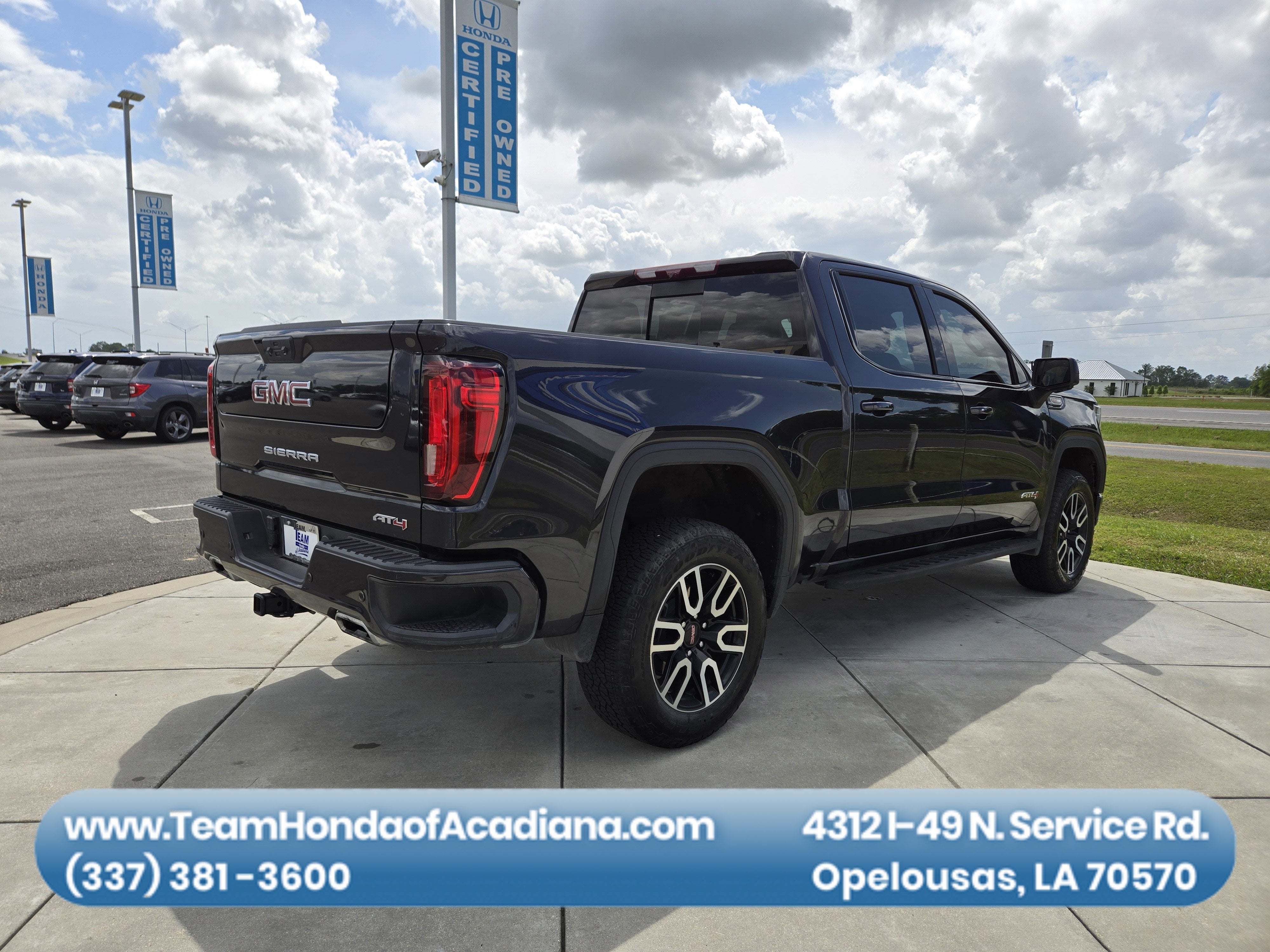 2024 GMC Sierra 1500 AT4