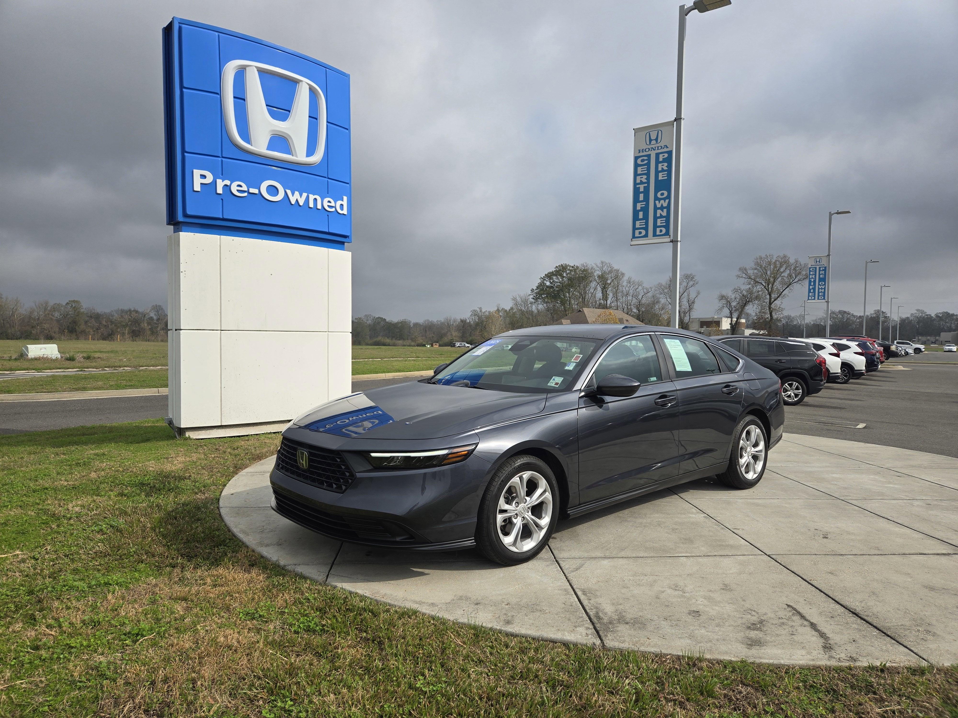 2025 Honda Accord Sedan LX