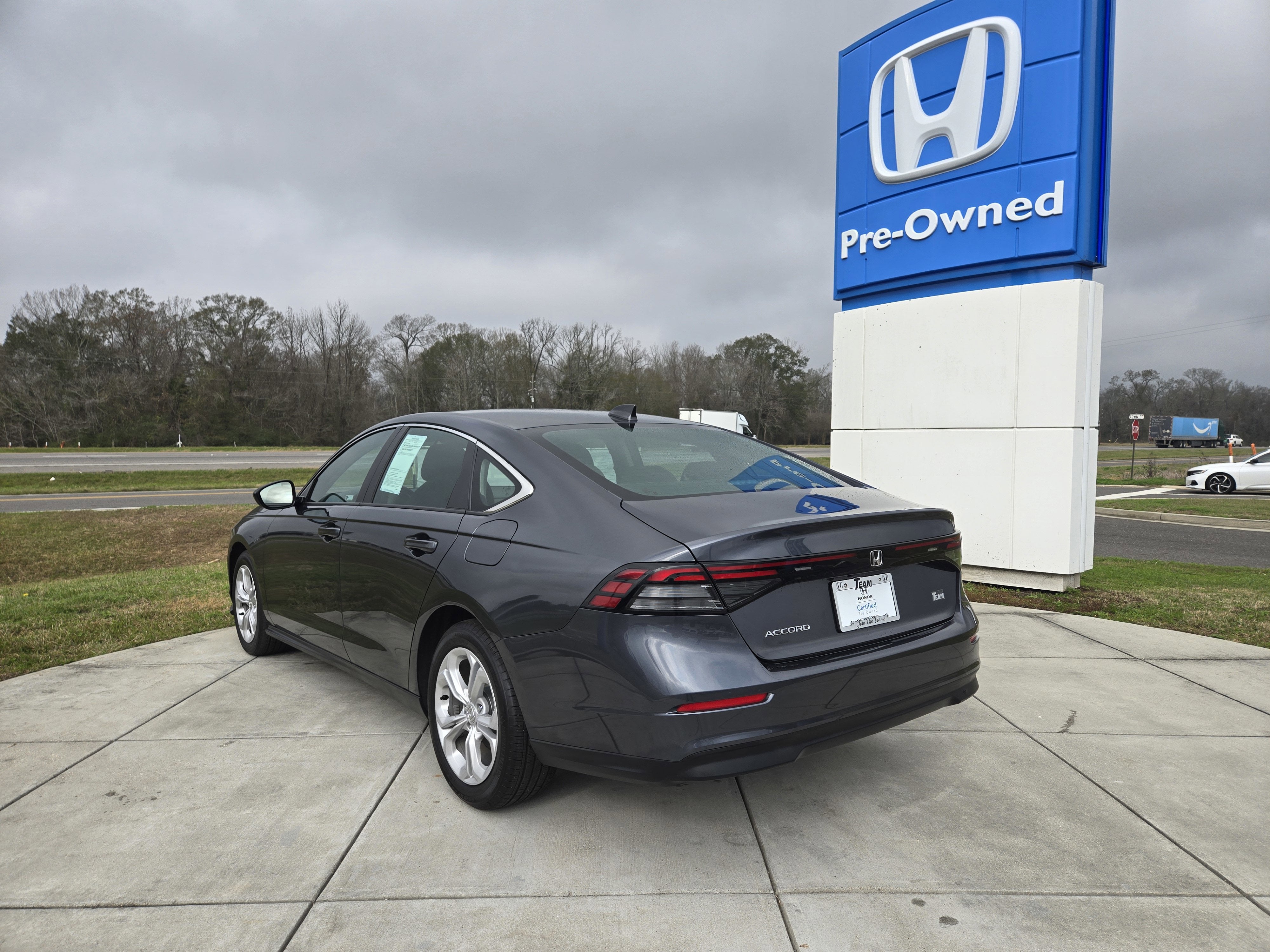 2025 Honda Accord Sedan LX