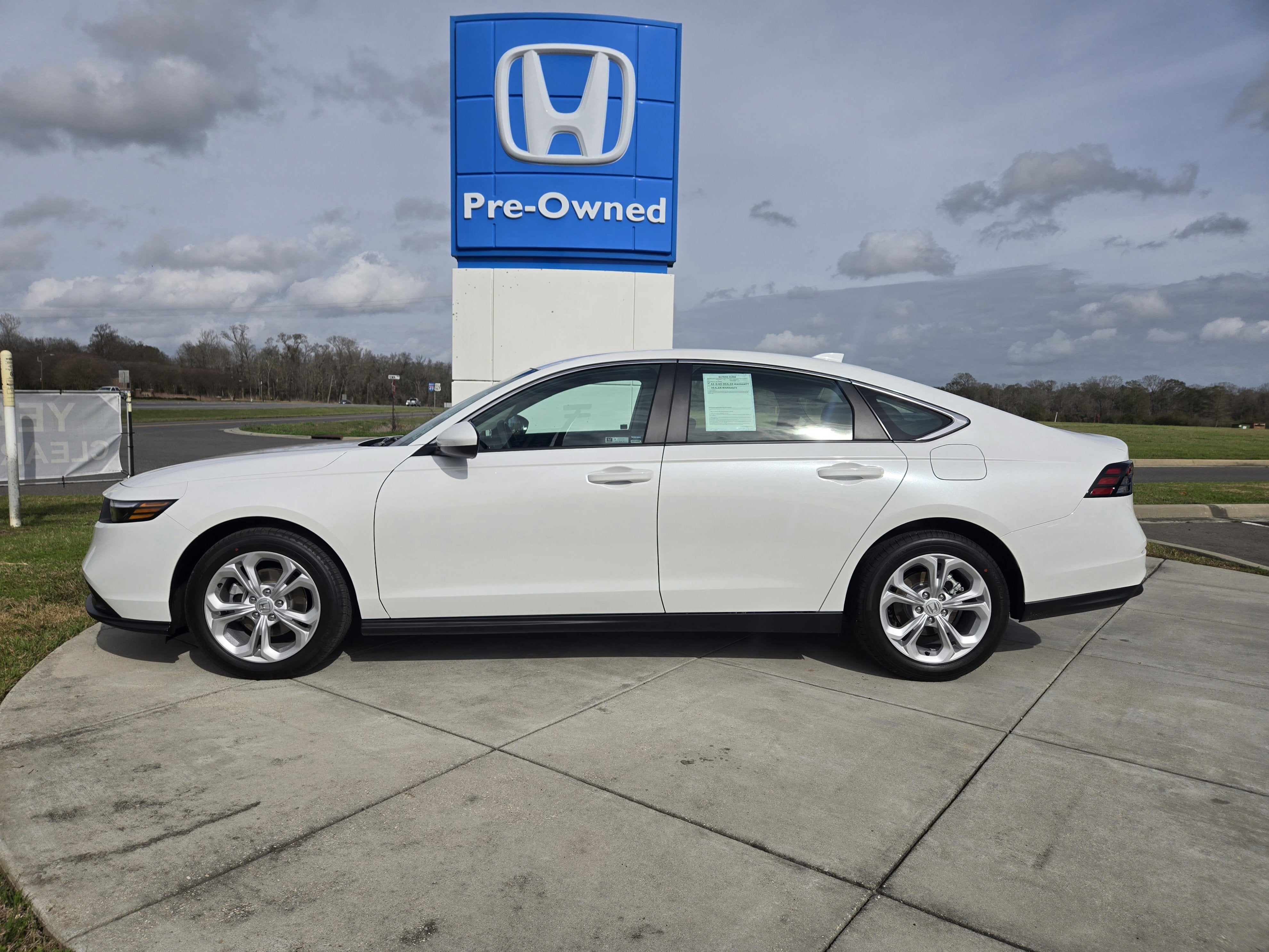 2025 Honda Accord Sedan LX