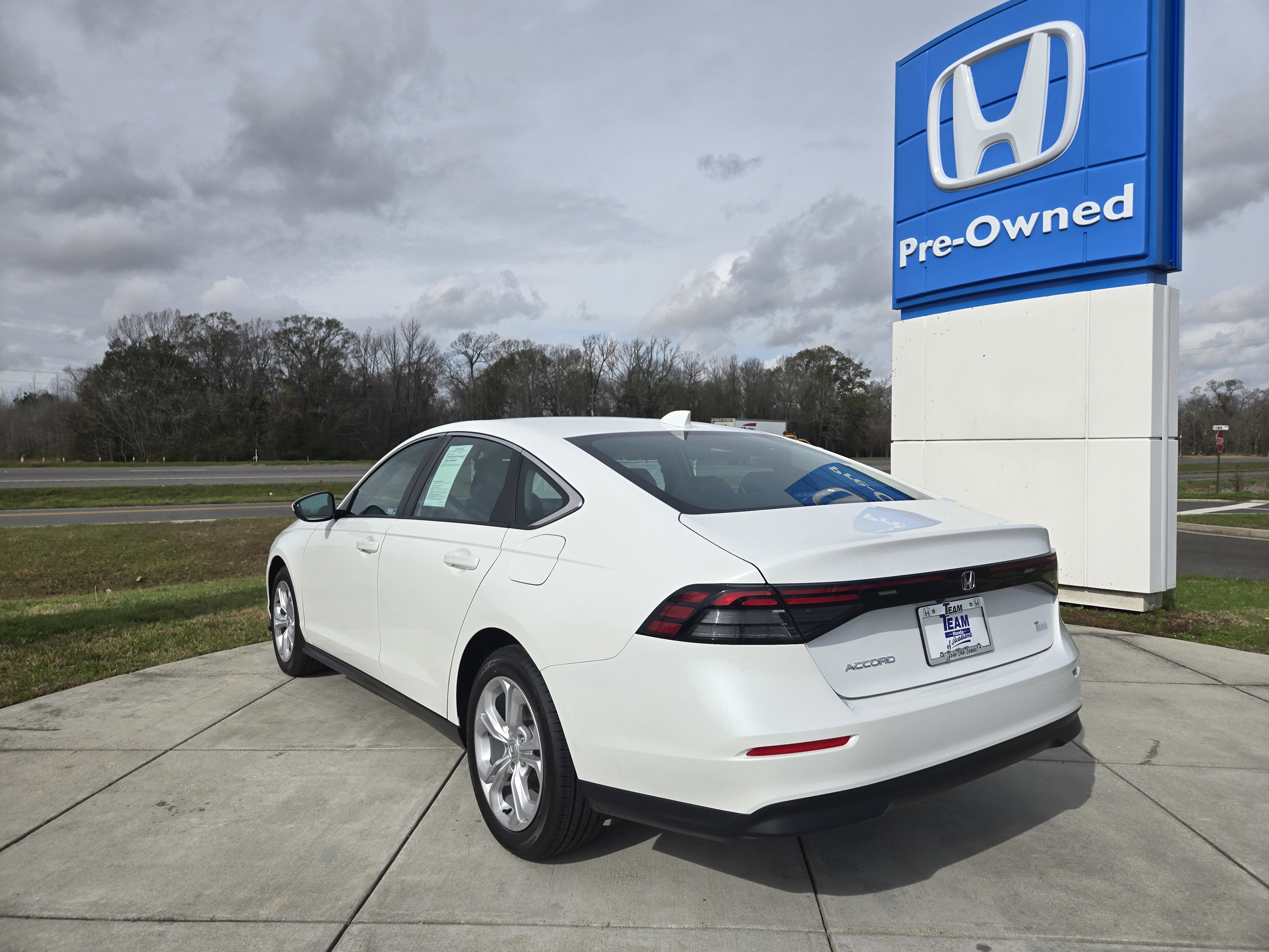 2025 Honda Accord Sedan LX