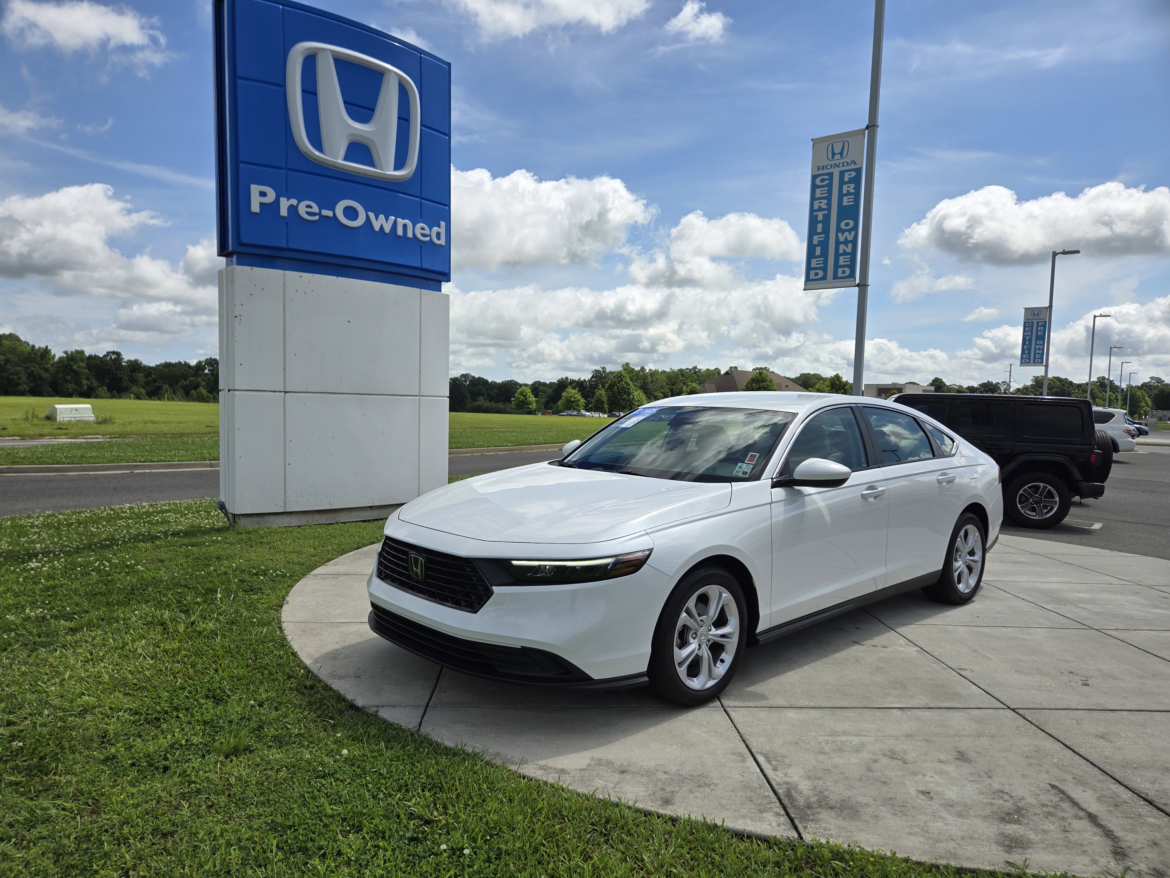 2025 Honda Accord Sedan LX