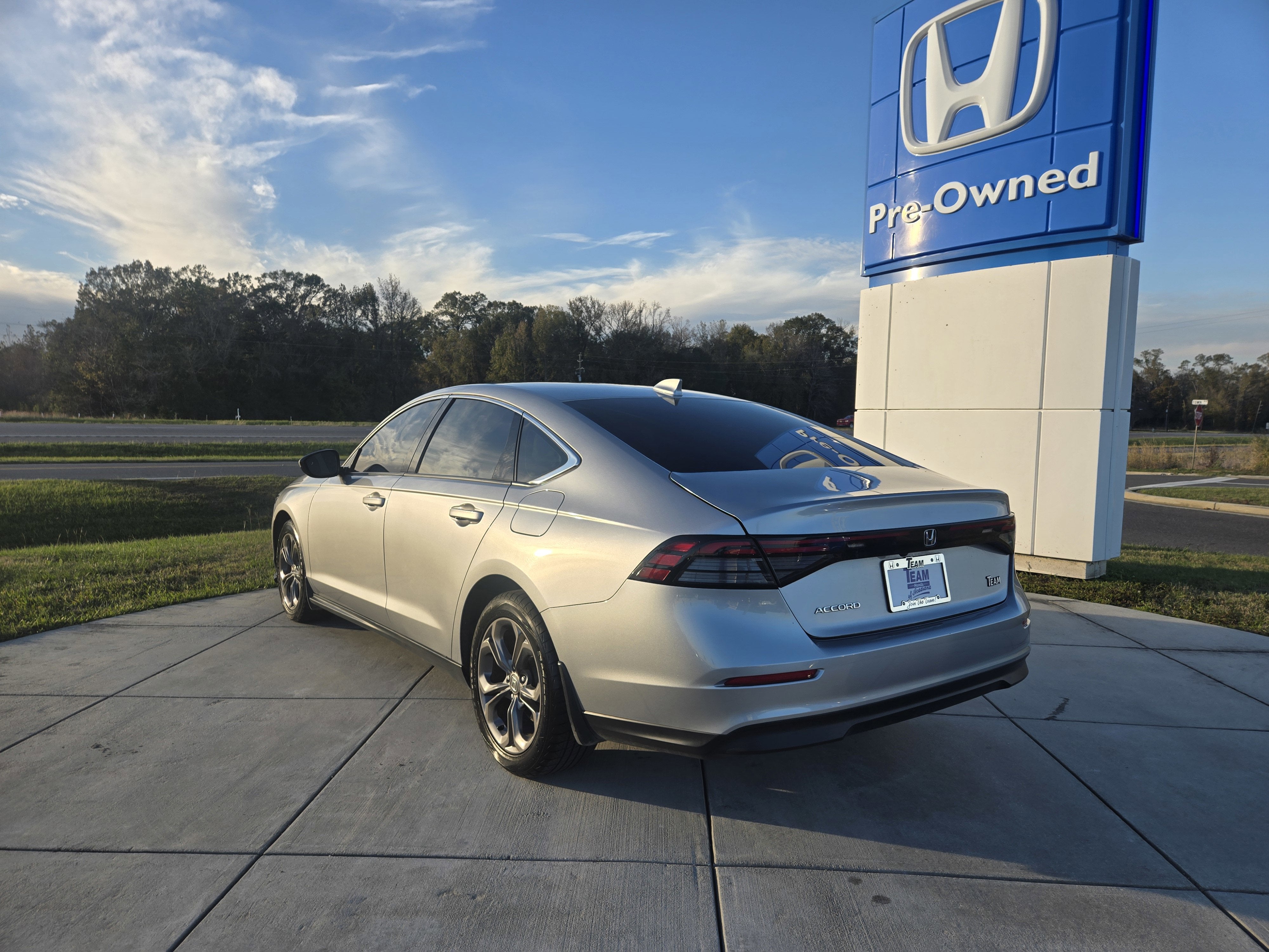 2023 Honda Accord Sedan EX