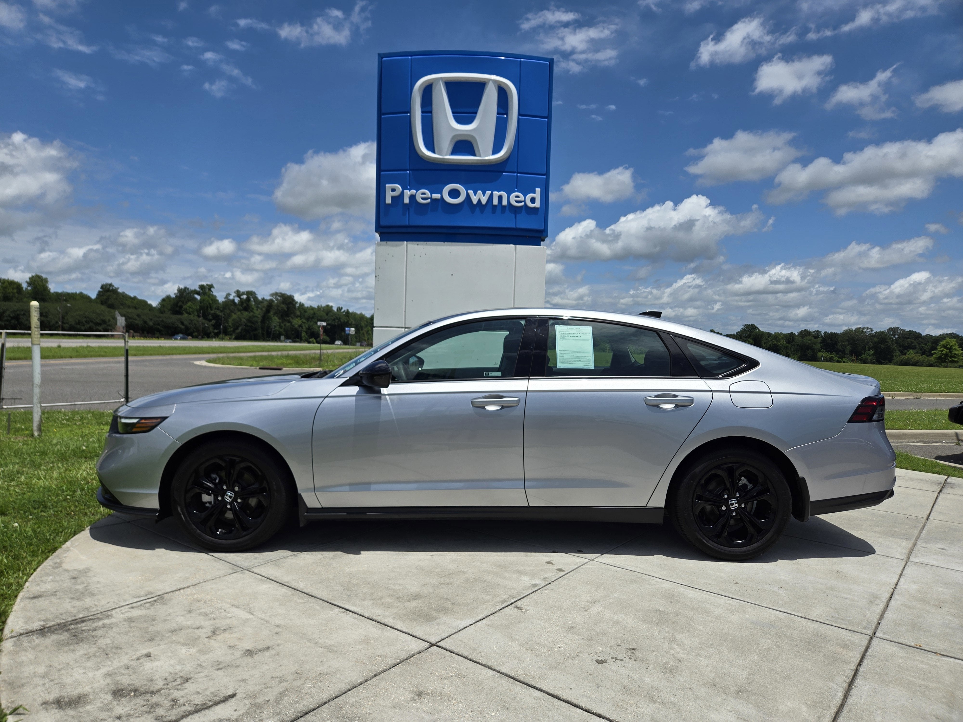 2025 Honda Accord Sedan SE