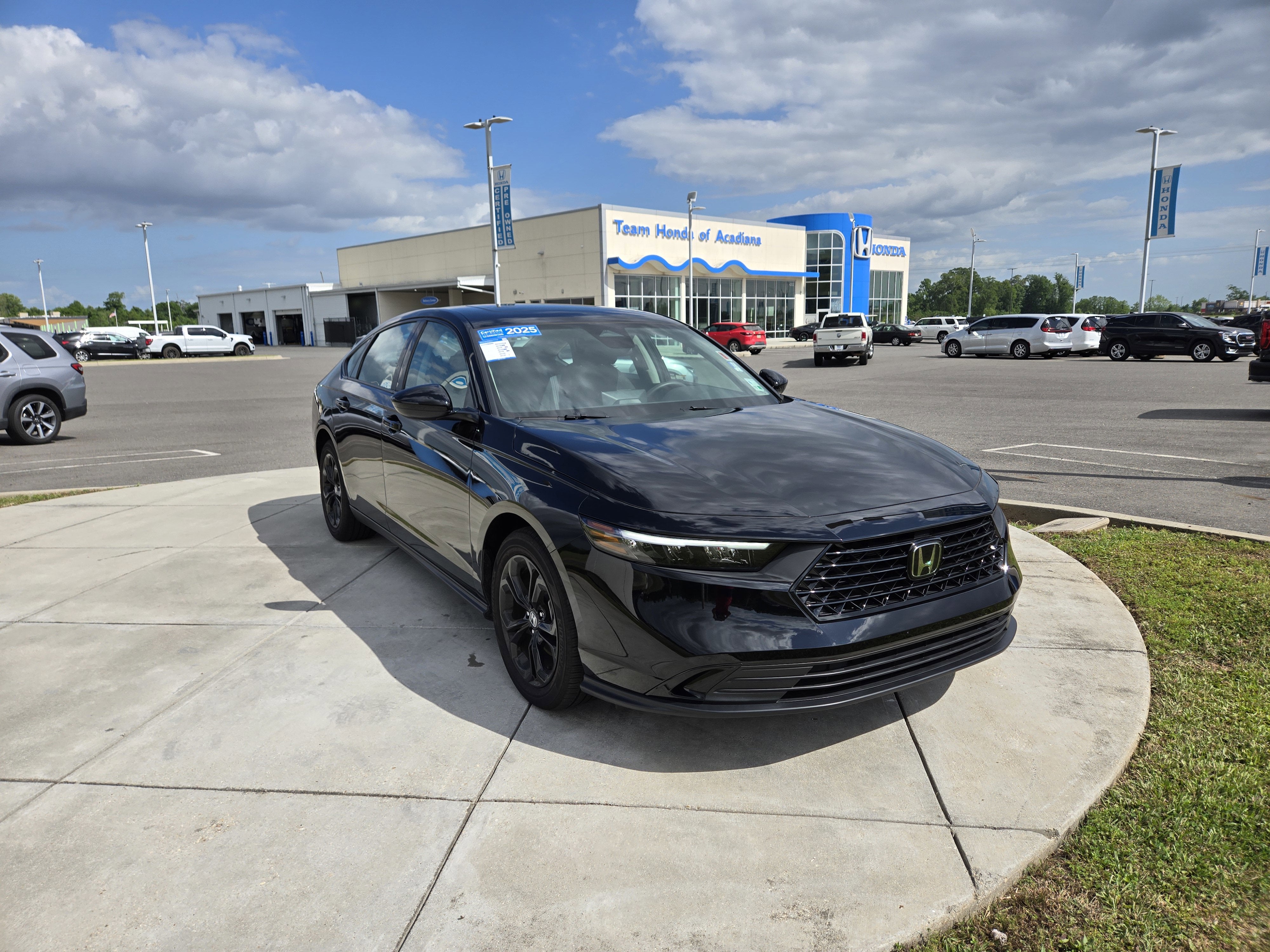 2025 Honda Accord Sedan SE