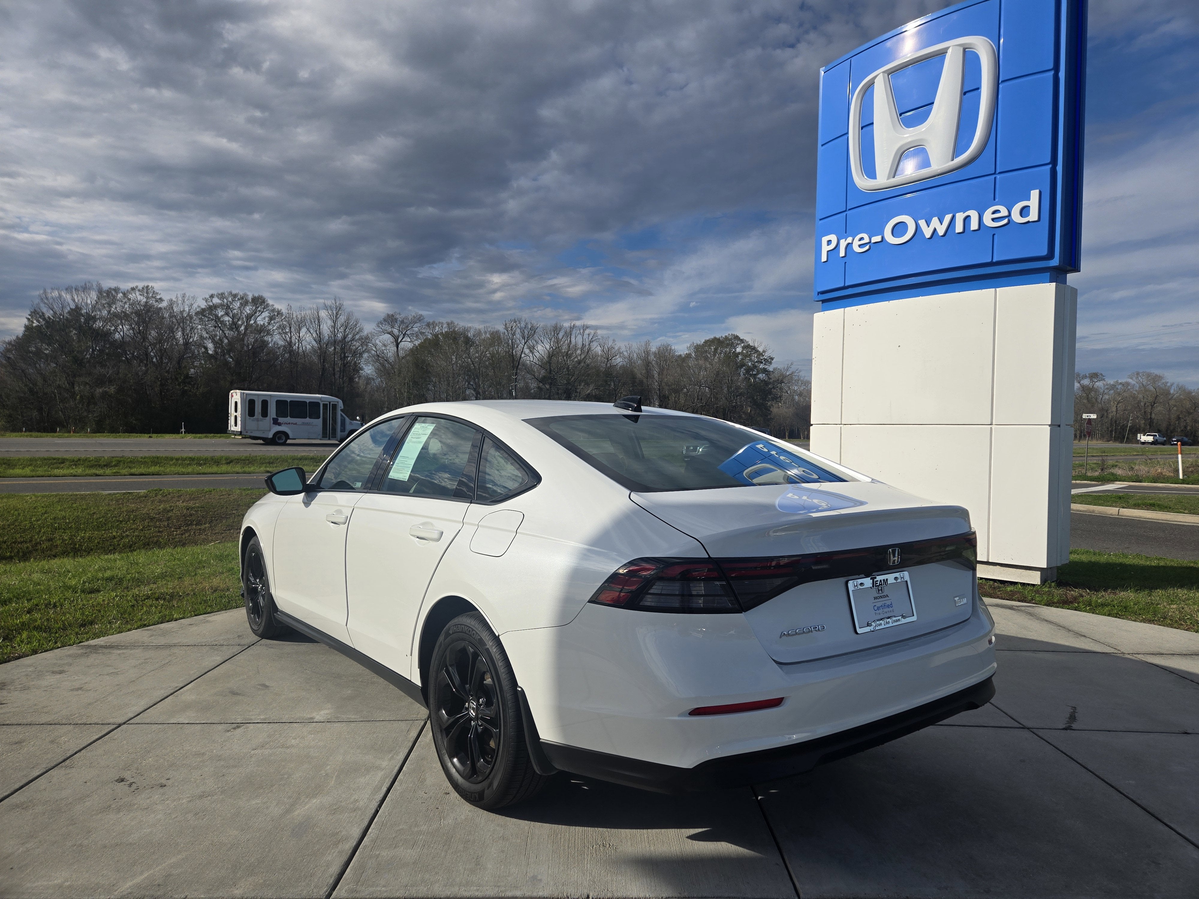 2025 Honda Accord Sedan SE