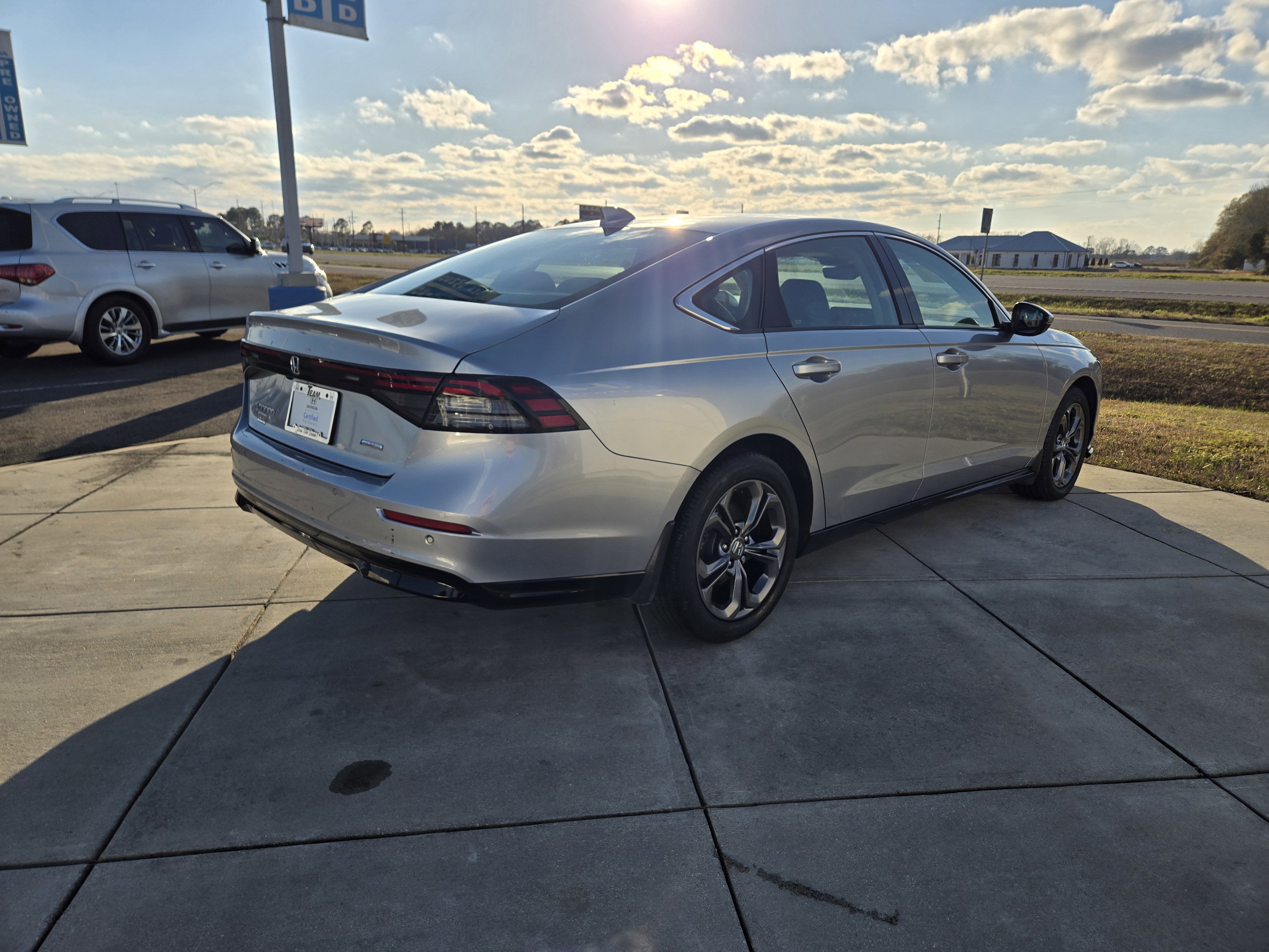 2024 Honda Accord Hybrid EX-L