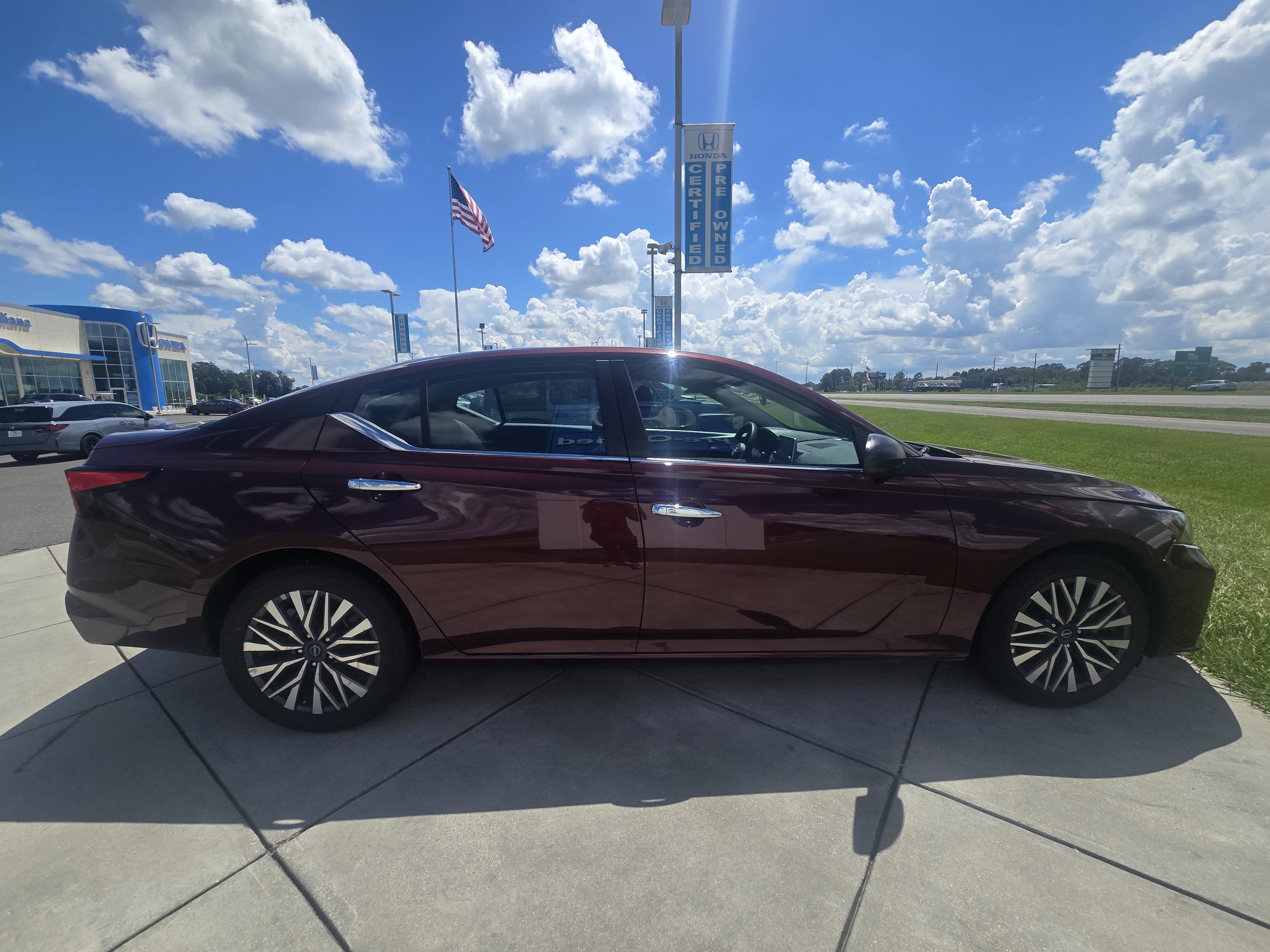 2025 Nissan Altima SV