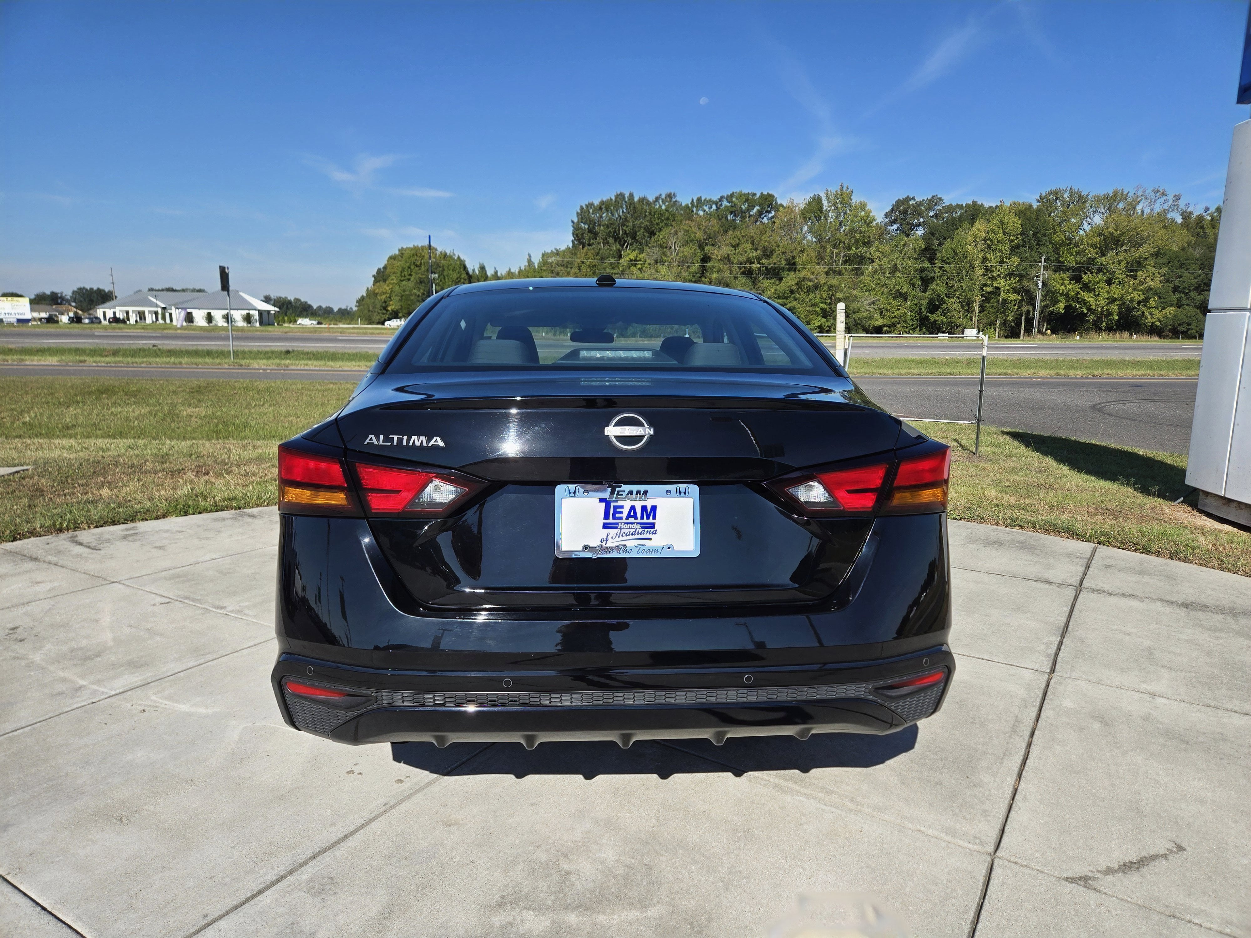 2025 Nissan Altima SV