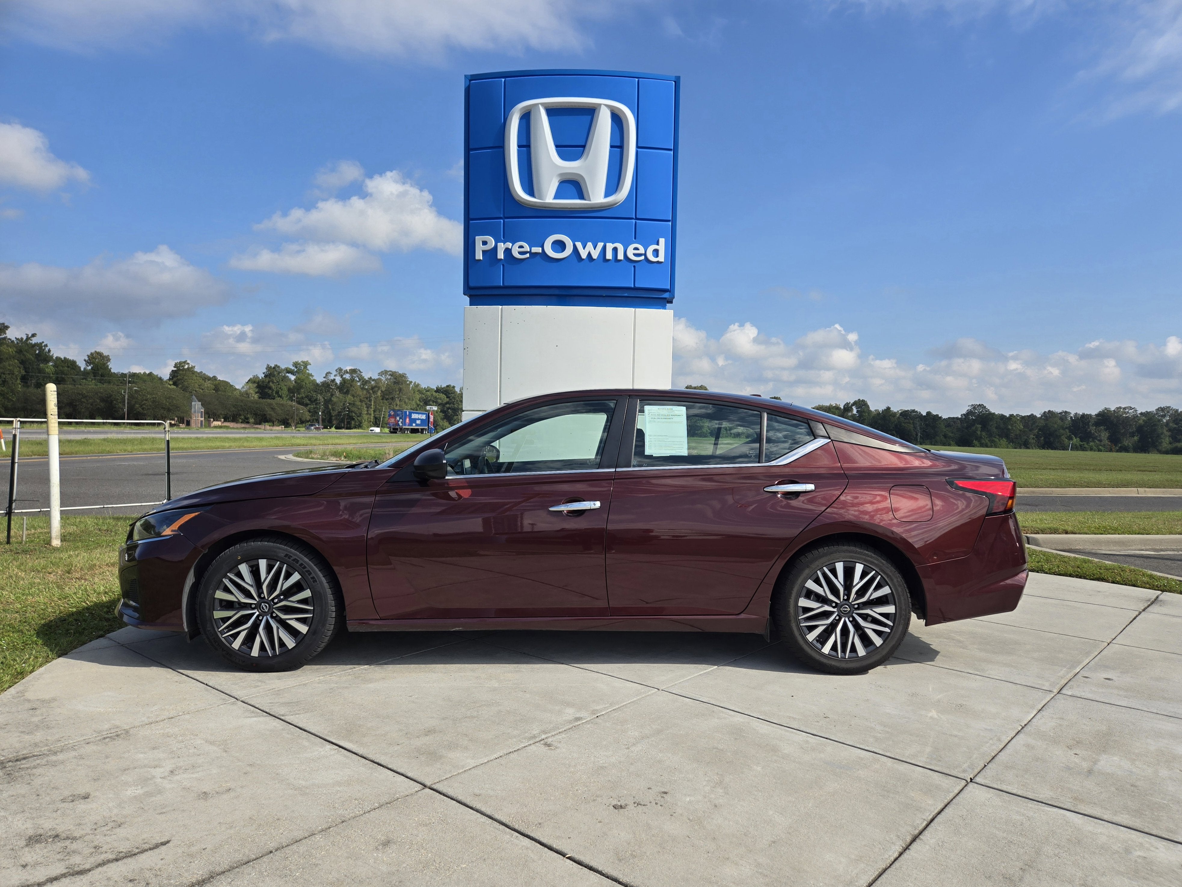 2024 Nissan Altima 2.5 SV