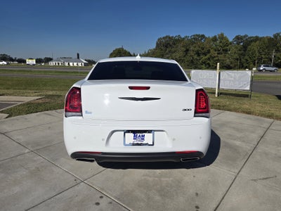 2023 Chrysler 300 Touring L