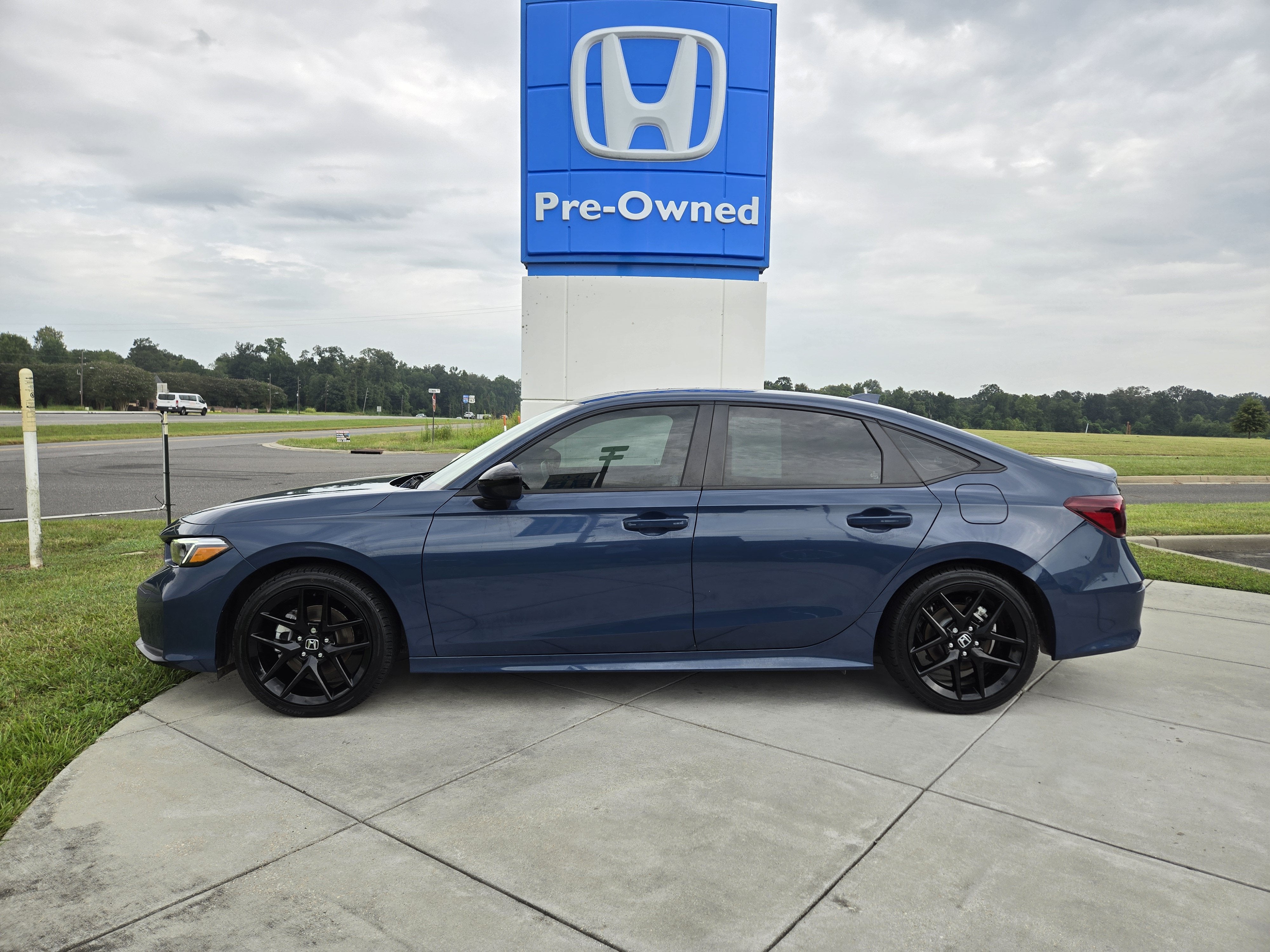 2026 Honda Civic Sedan Hybrid Sport Touring