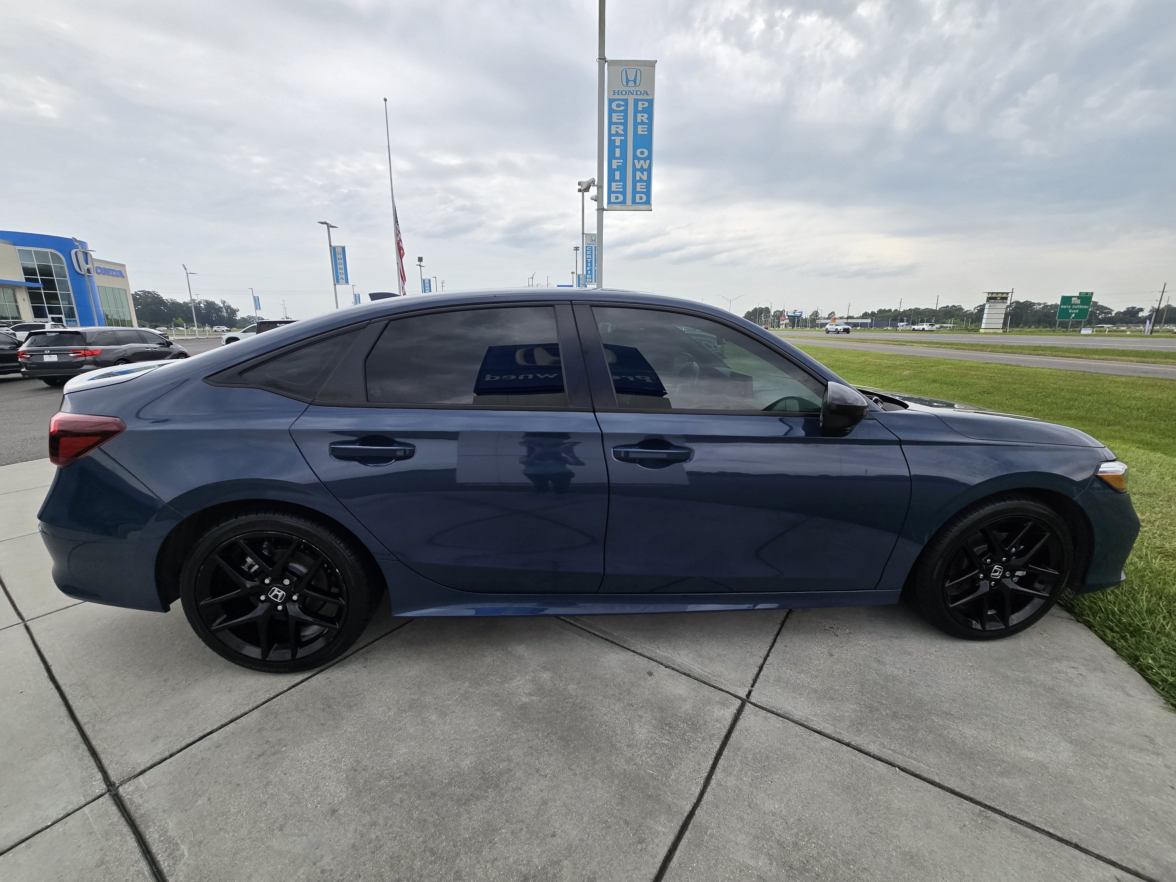 2026 Honda Civic Sedan Hybrid Sport Touring