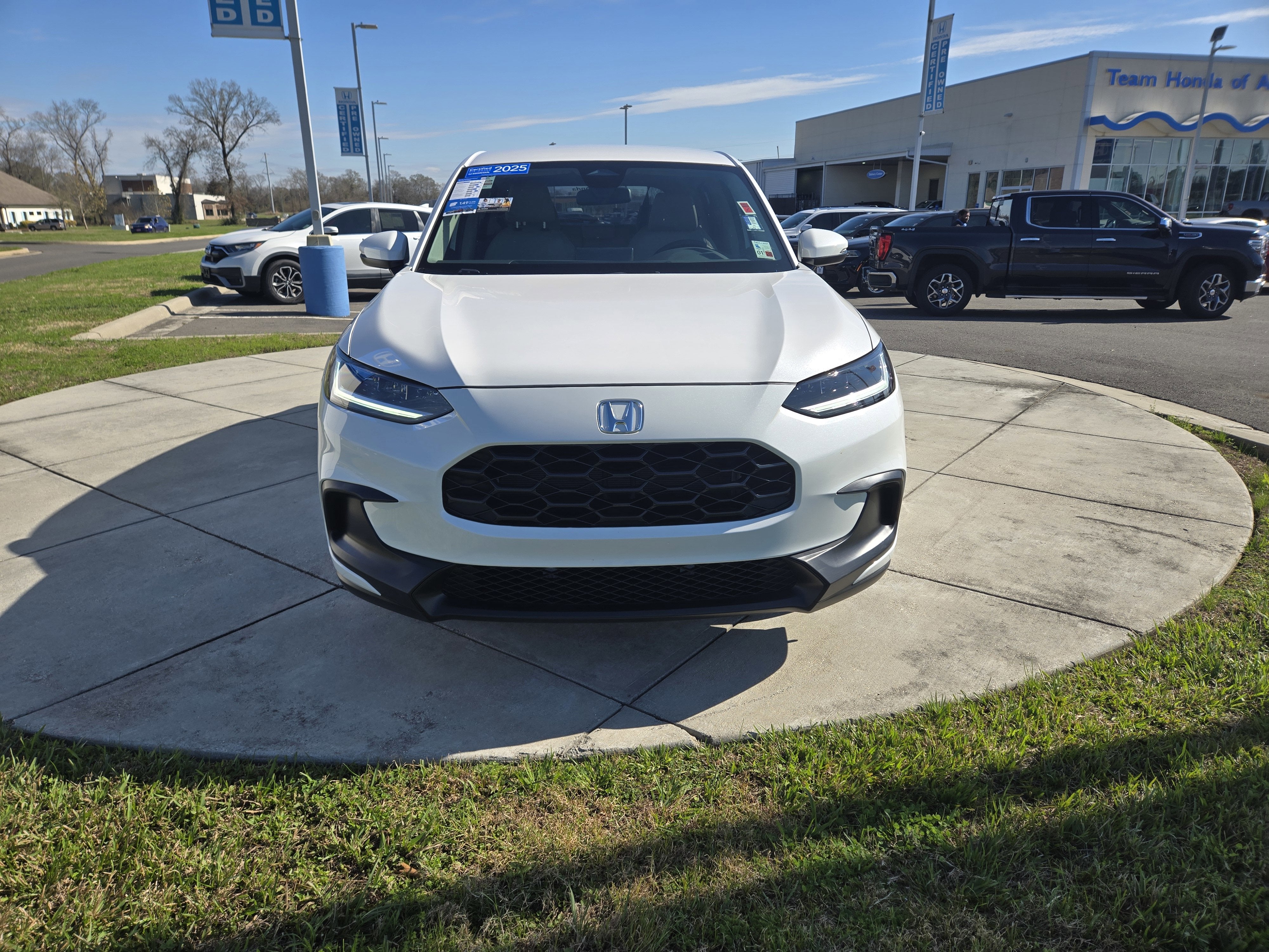 2025 Honda HR-V LX