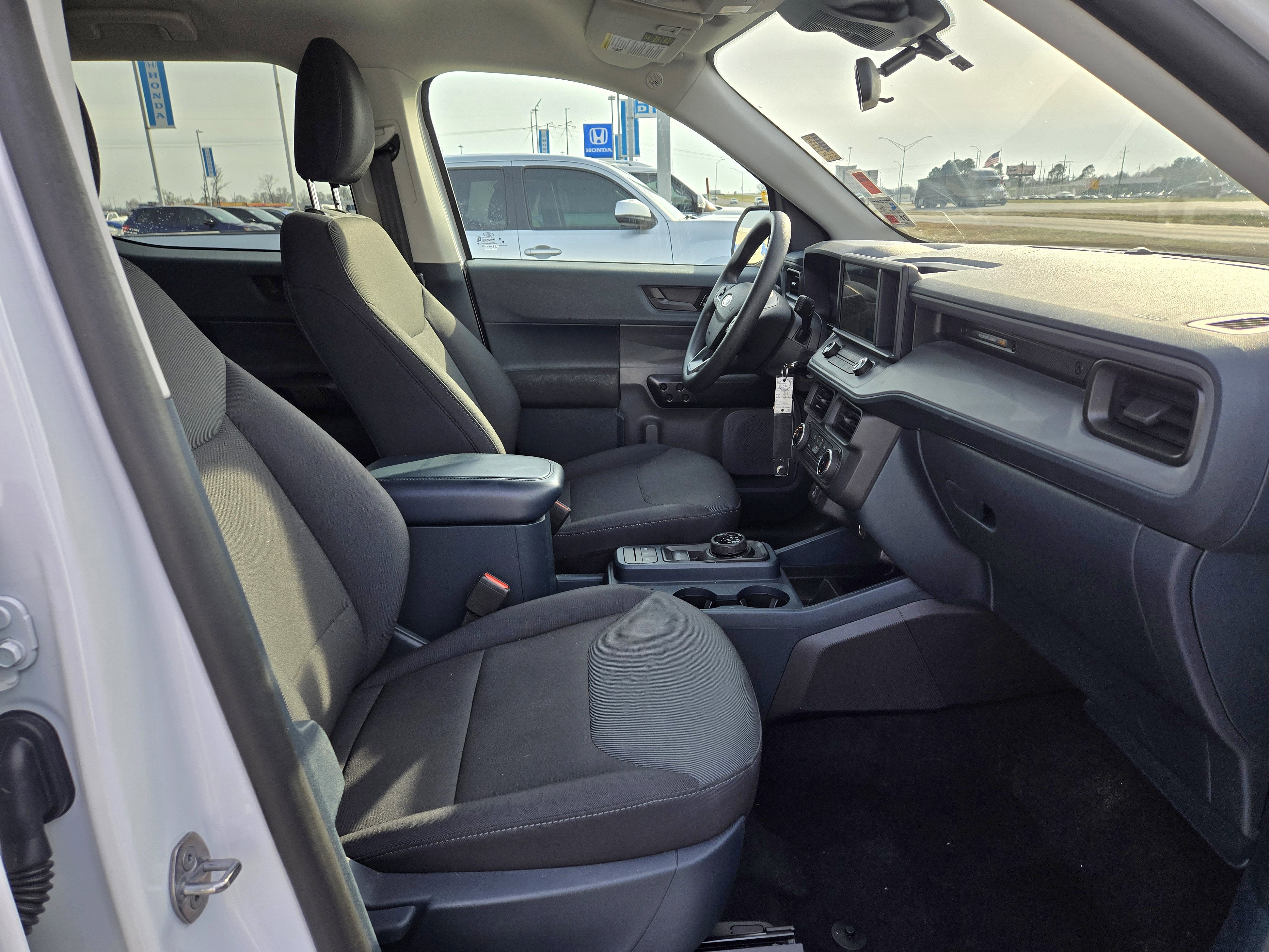 2023 Ford Maverick XL