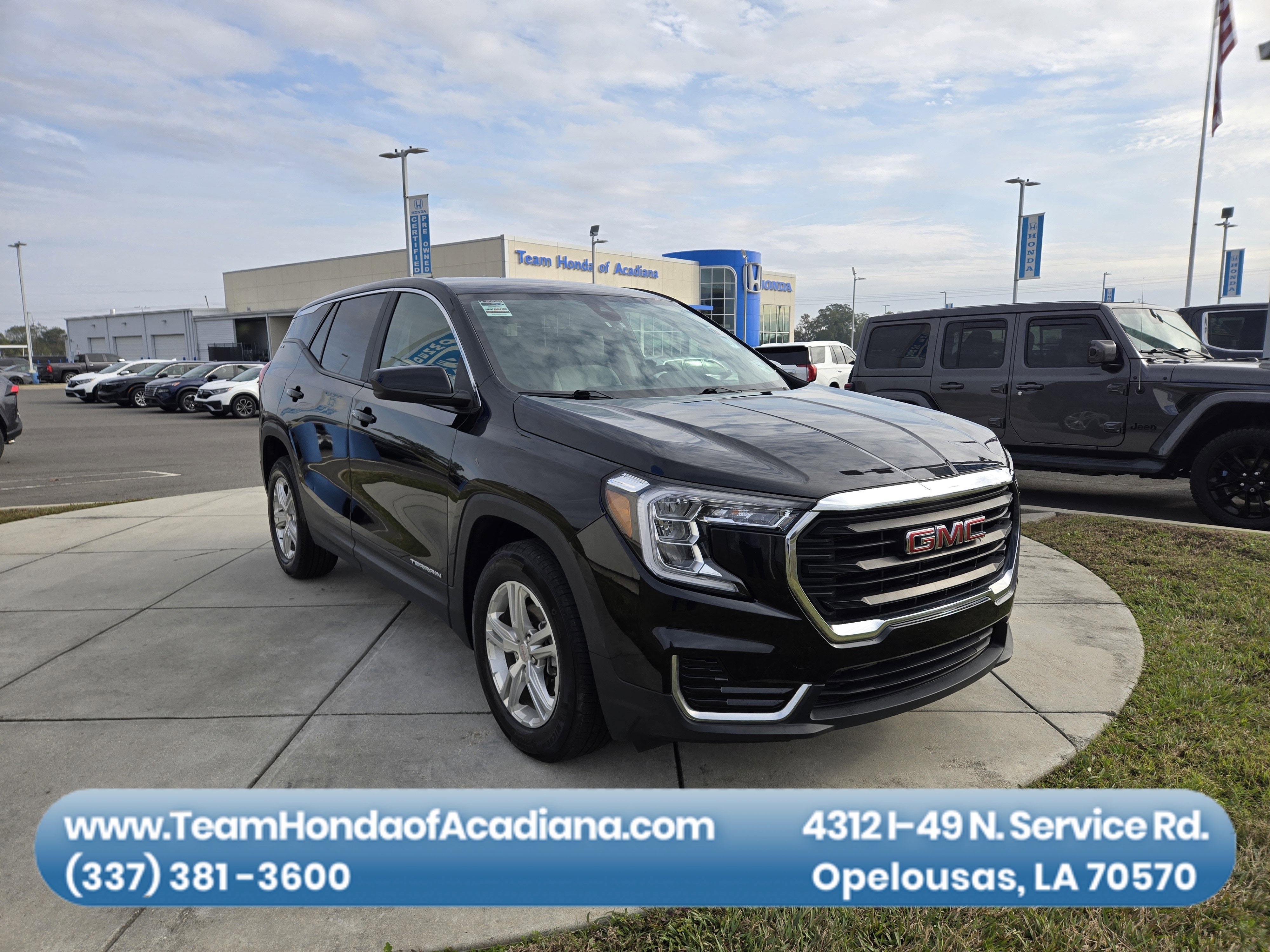 2024 GMC Terrain SLE