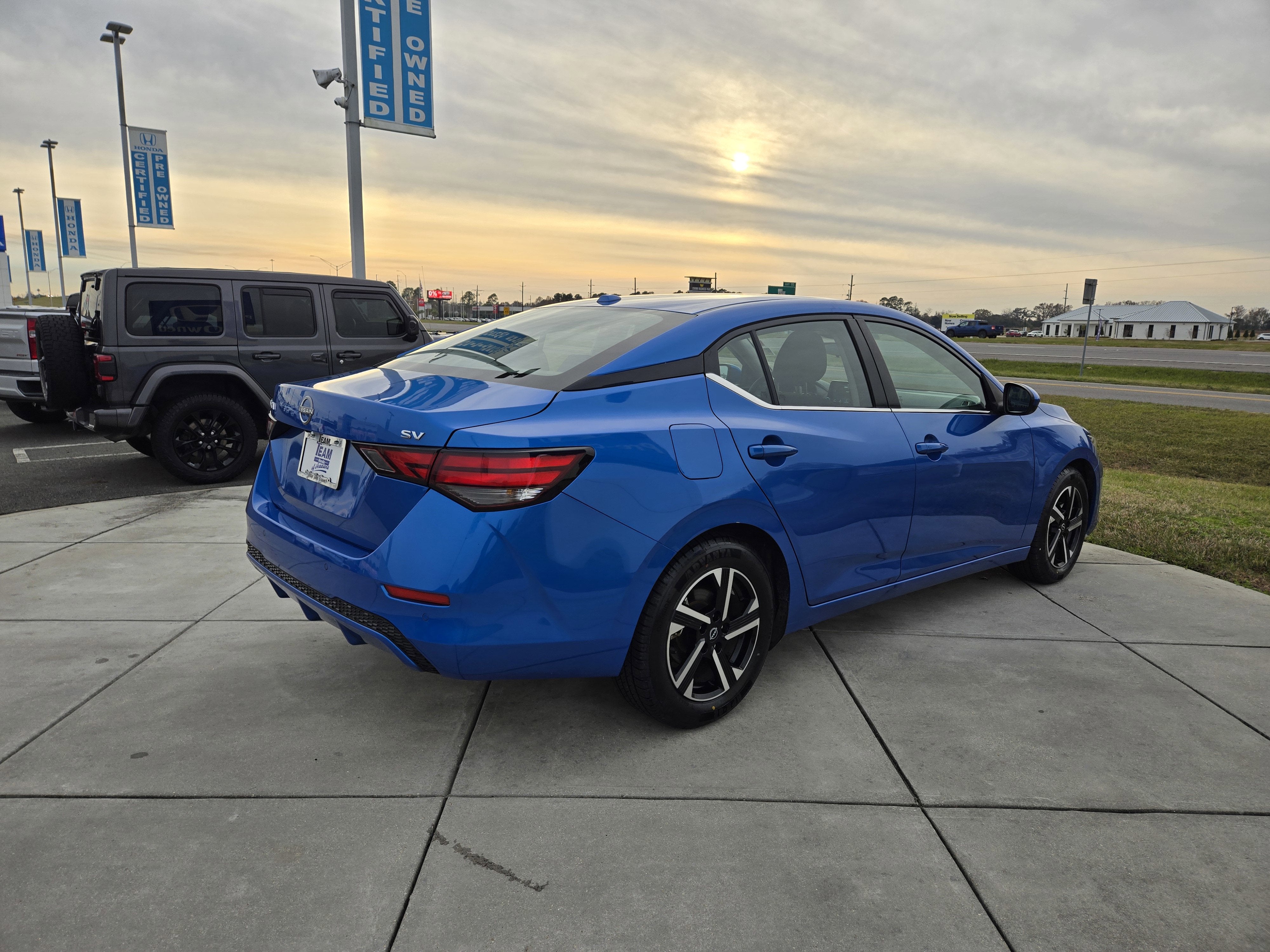 2024 Nissan Sentra SV