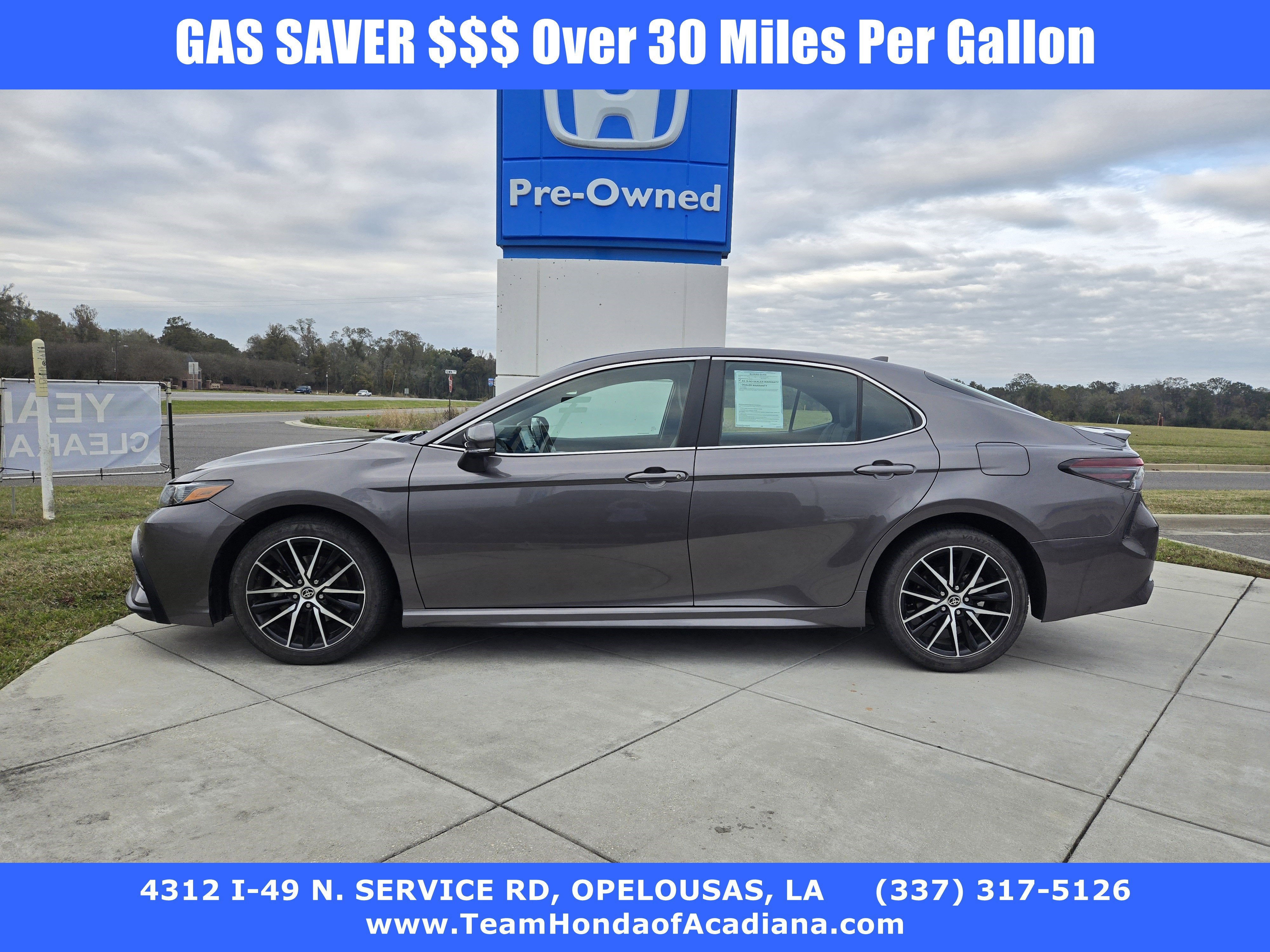 2023 Toyota Camry SE