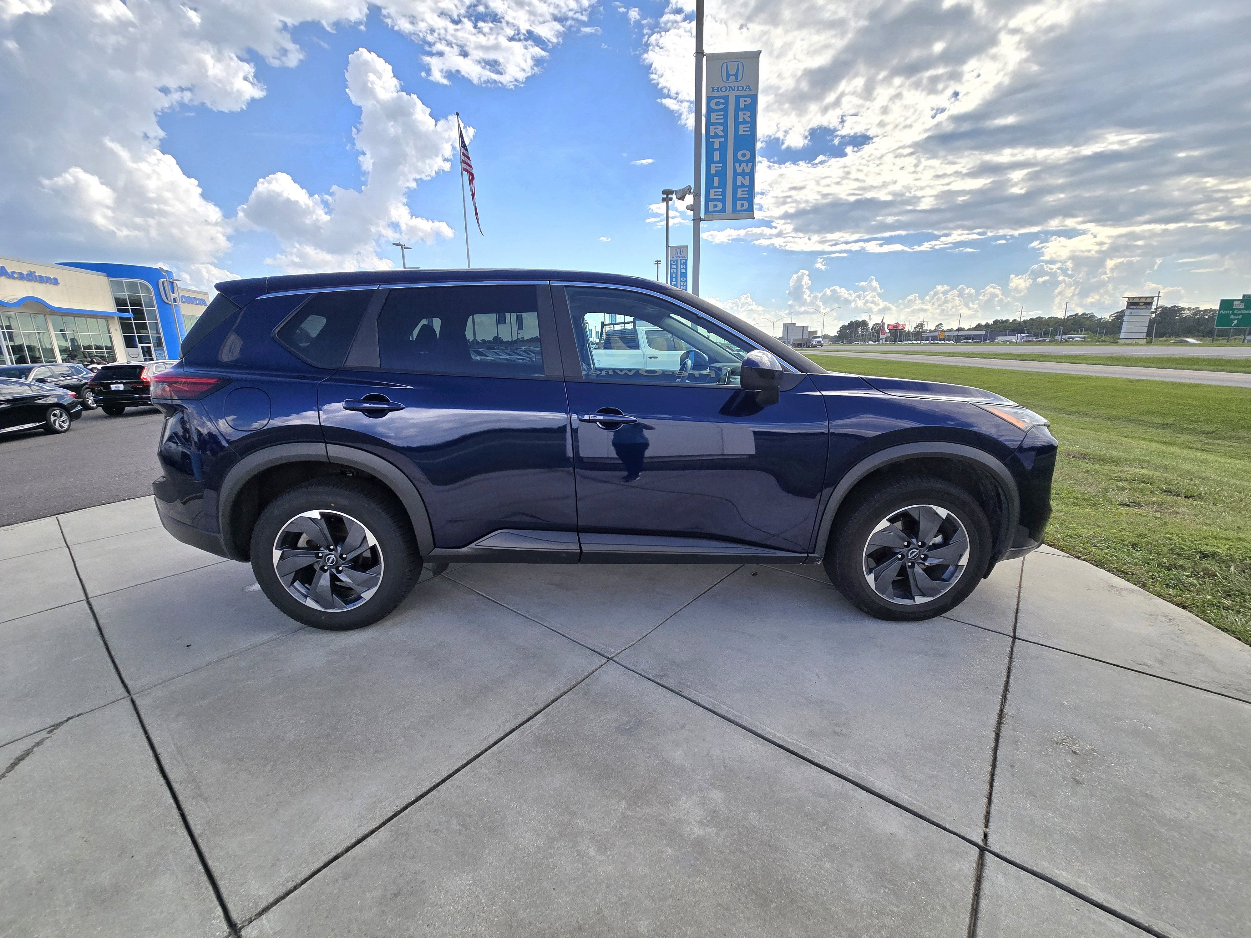 2024 Nissan Rogue SV