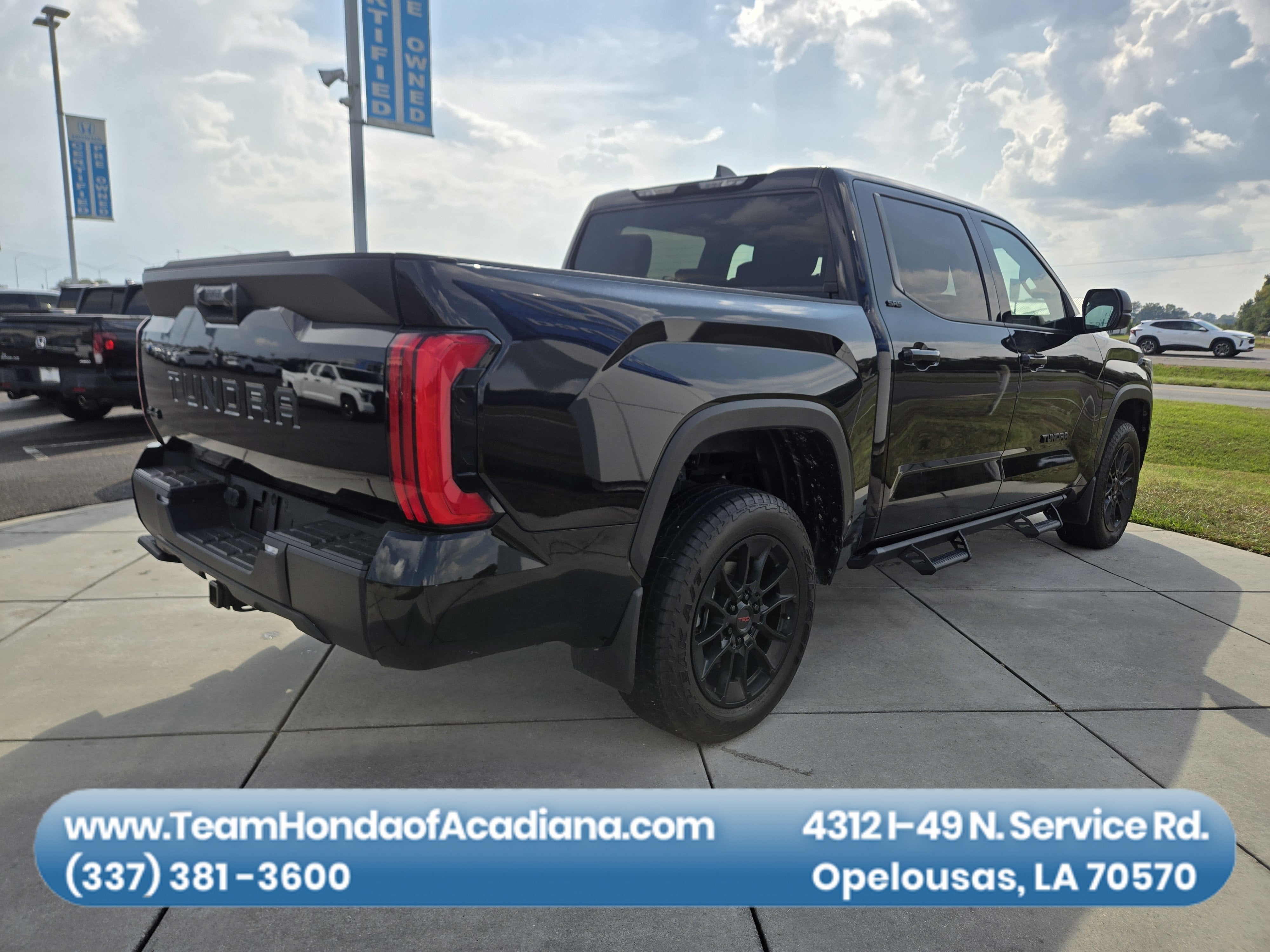 2024 Toyota Tundra 4WD SR5