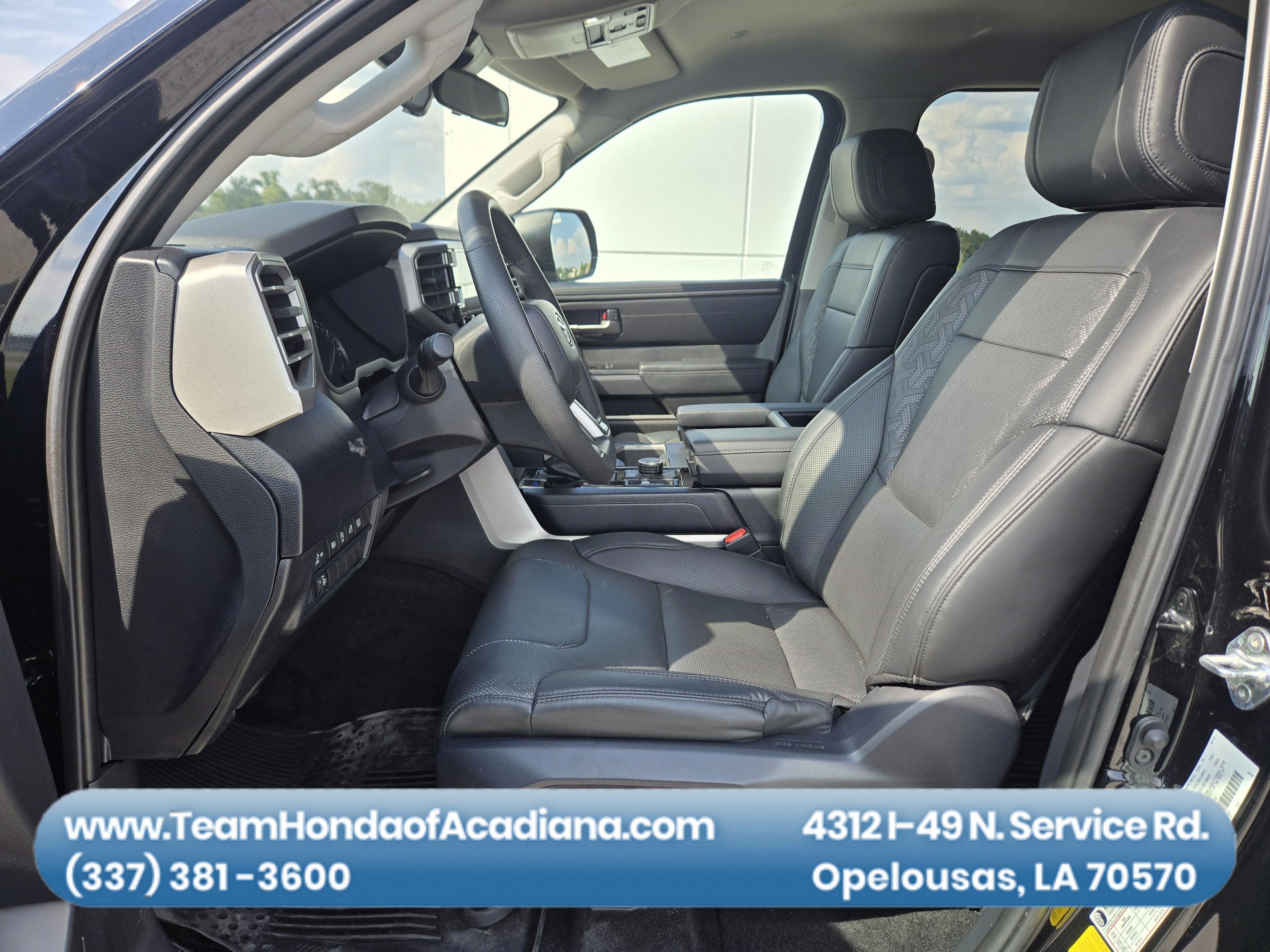 2024 Toyota Tundra 4WD SR5