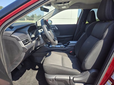 2025 Mitsubishi Outlander ES