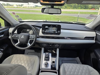 2022 Mitsubishi Outlander SEL