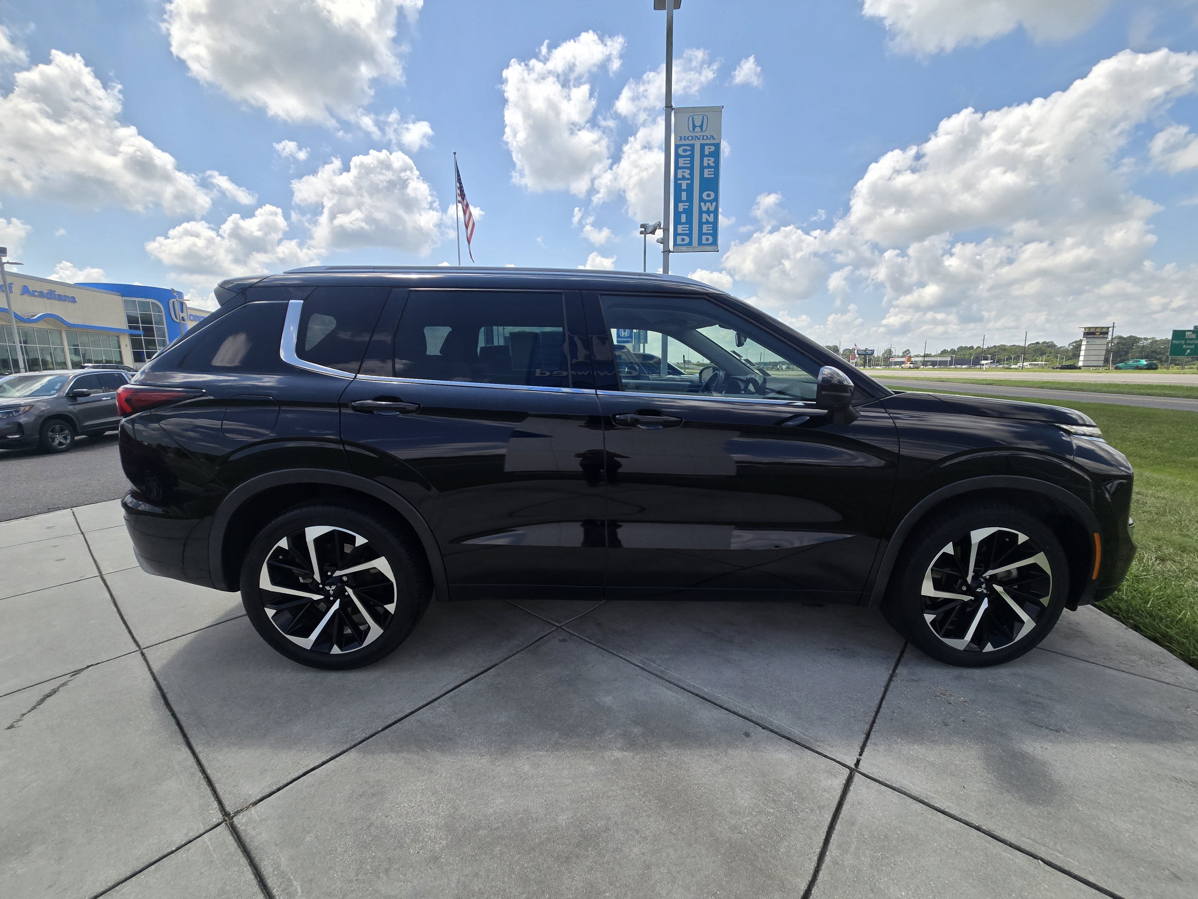 2022 Mitsubishi Outlander SEL