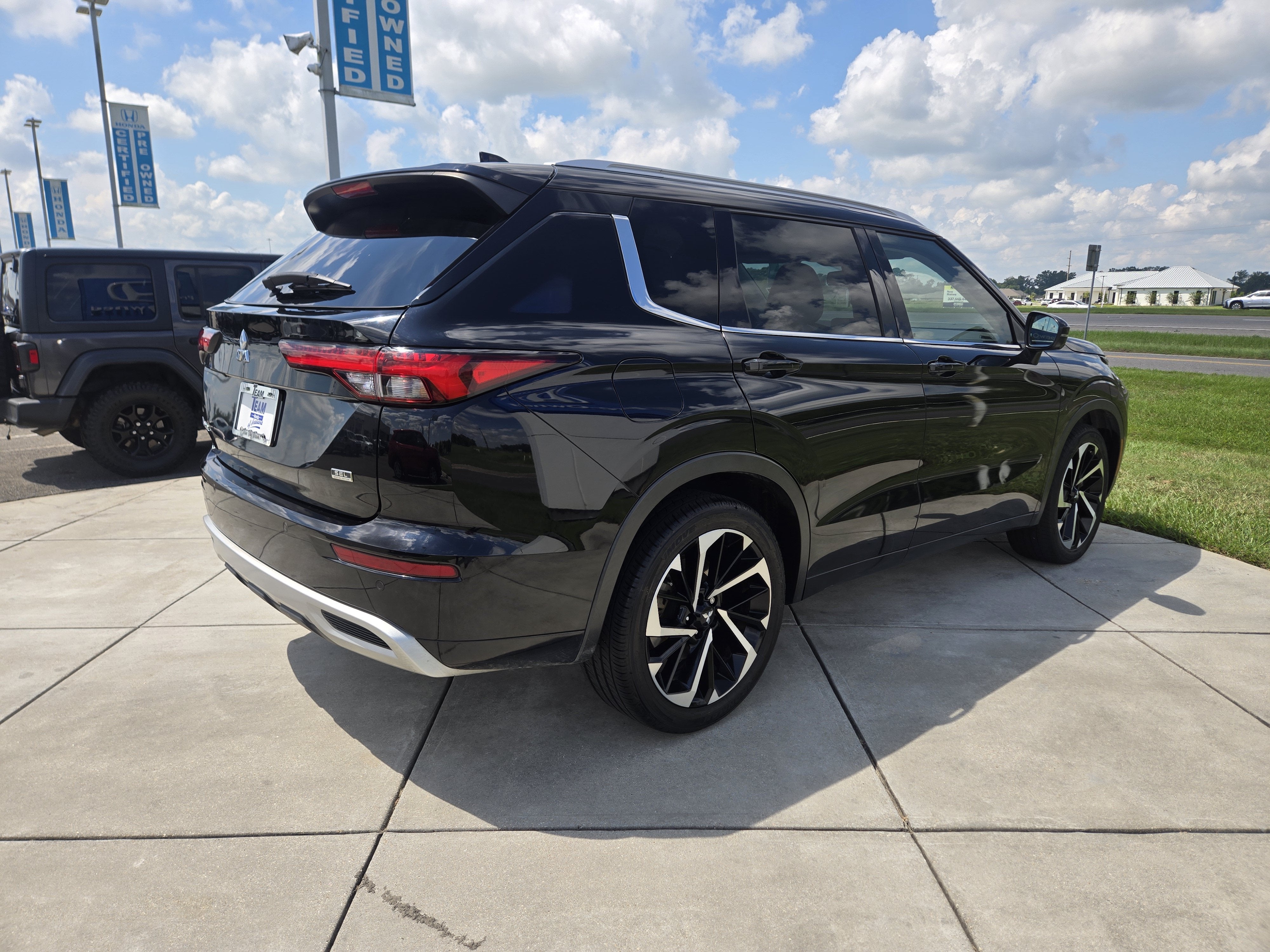 2022 Mitsubishi Outlander SEL