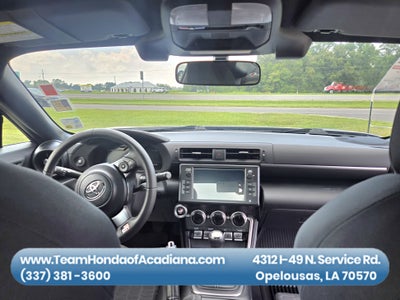 2024 Toyota GR86 2DR MT