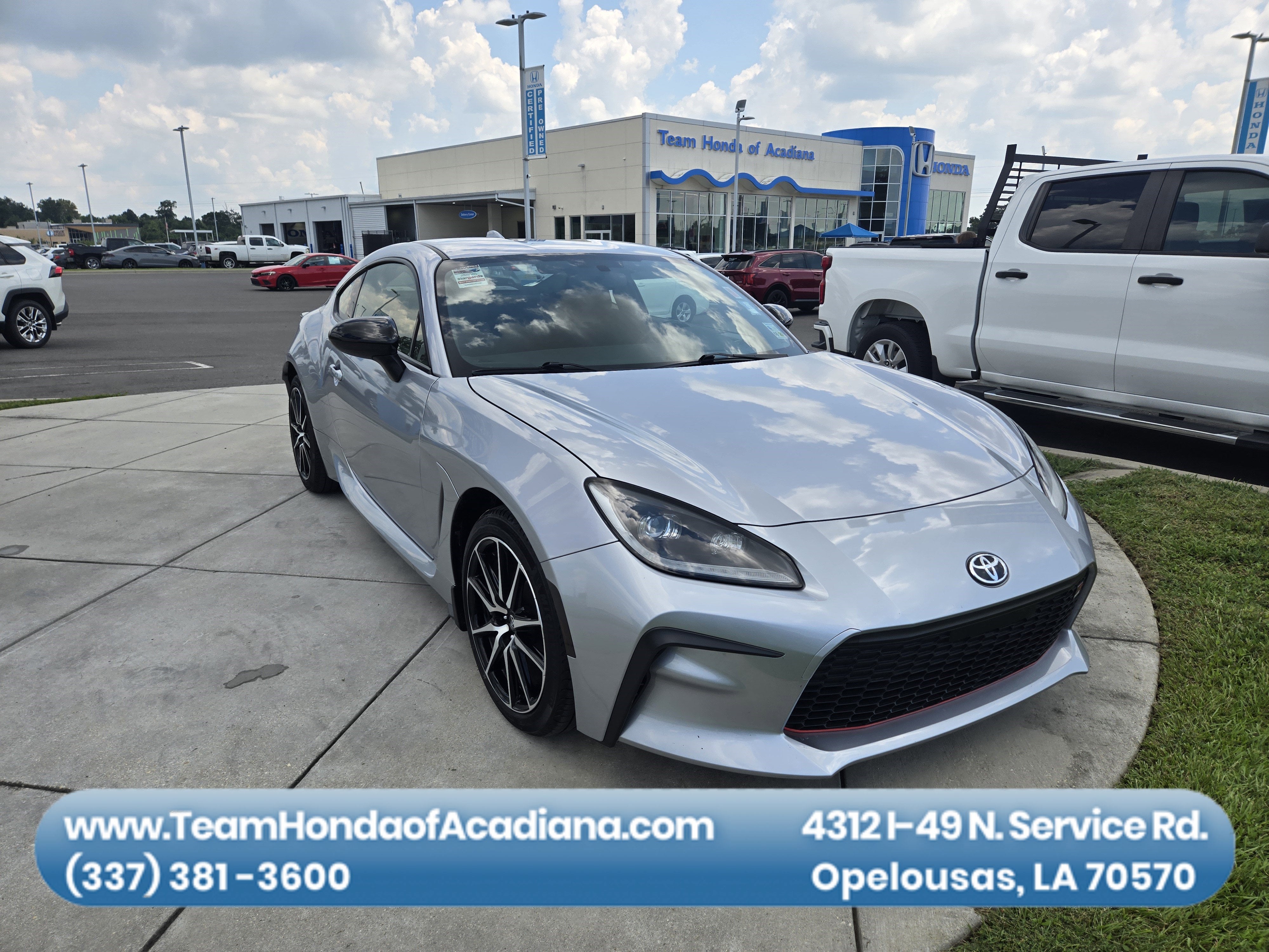 2024 Toyota GR86 2DR MT