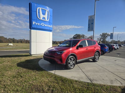 2017 Toyota RAV4 LE