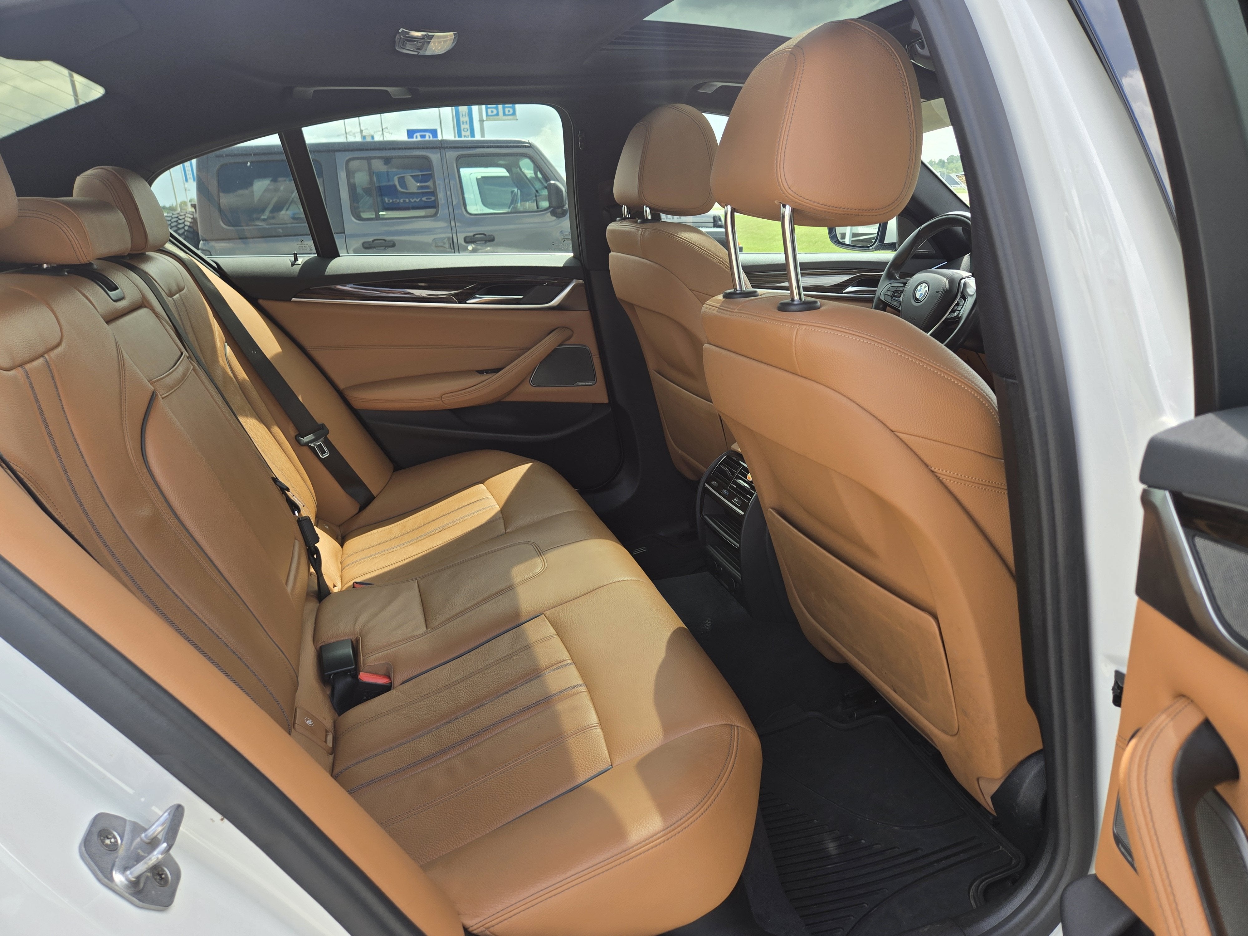 2018 BMW 5 Series 540i
